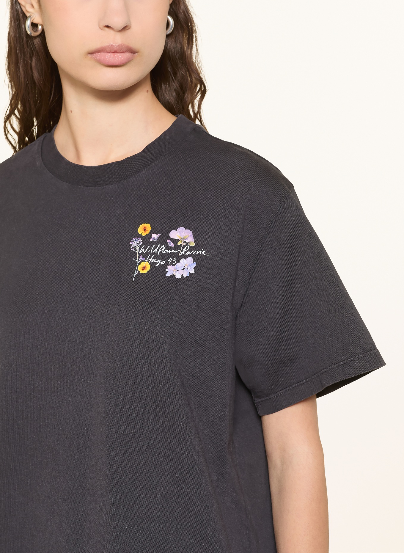 HUGO Koszulka VINTAGE TEE: CZARNY