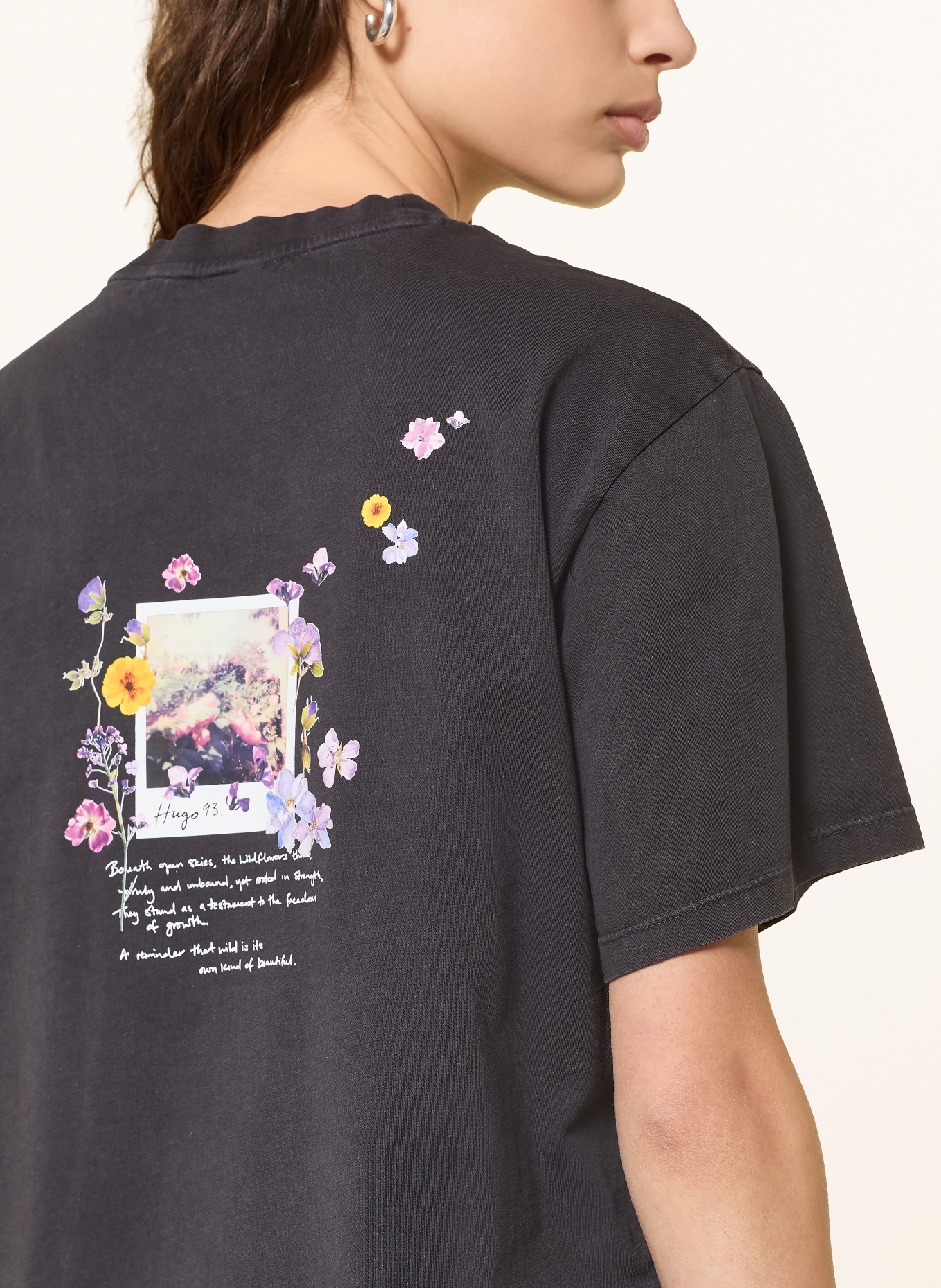 HUGO Koszulka VINTAGE TEE: CZARNY