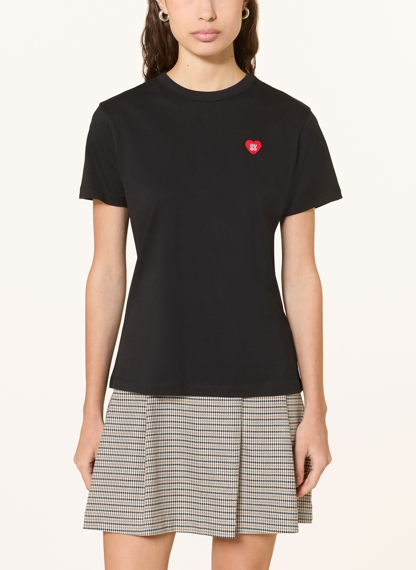 HUGO T-Shirt DAMACIA: SCHWARZ