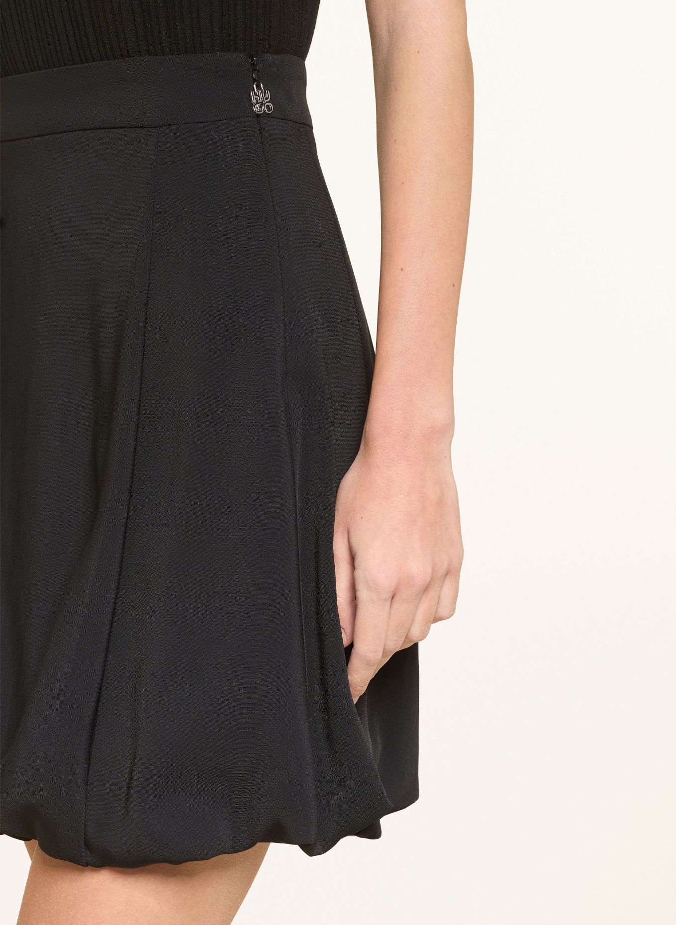 HUGO Skirt RAMUNTI: BLACK