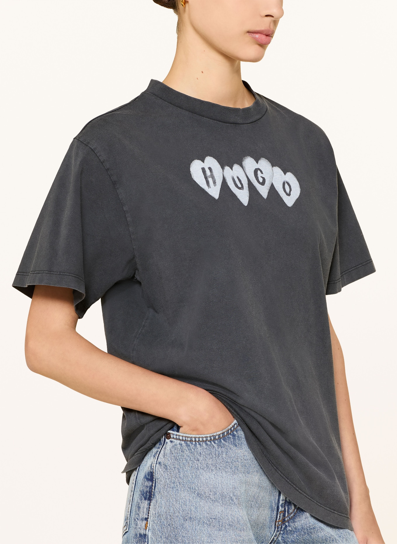 HUGO Koszulka VINTAGE TEE: CZIEMNOSZARY