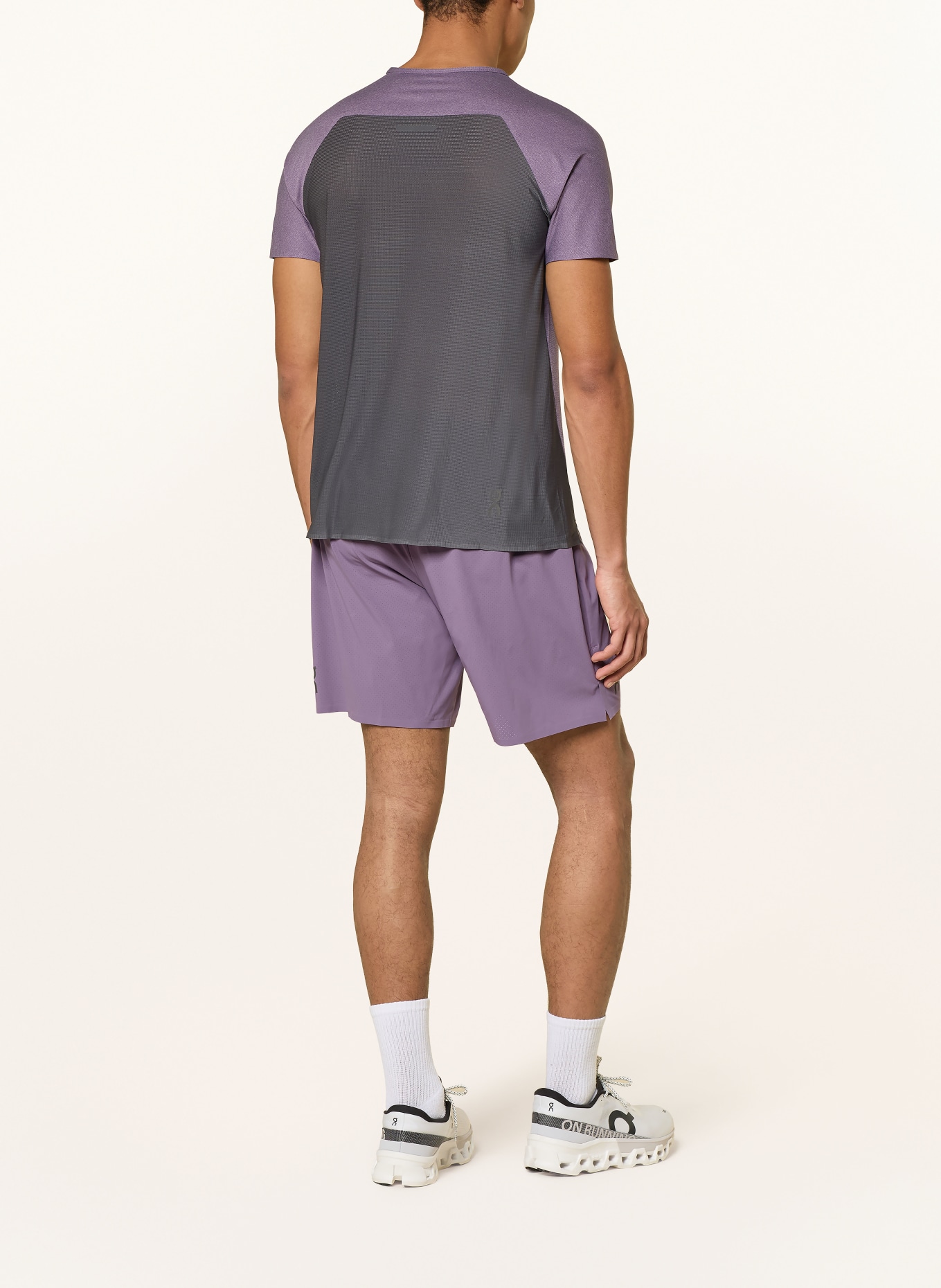 On Spodenki do biegania 2 w 1 PERFORMANCE: LILA