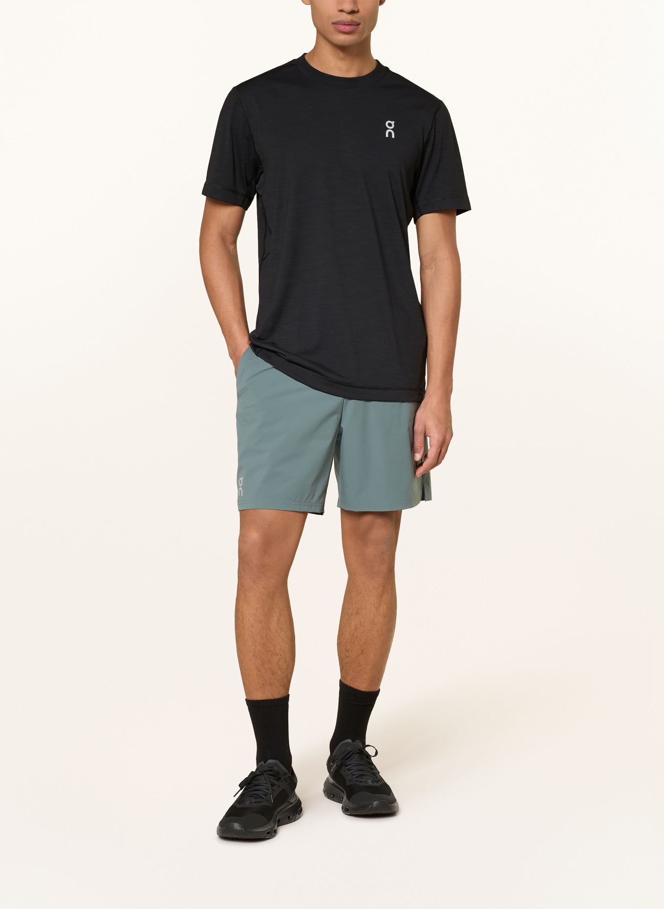 On T-Shirt TRAIN-T GRAPHIC: SCHWARZ