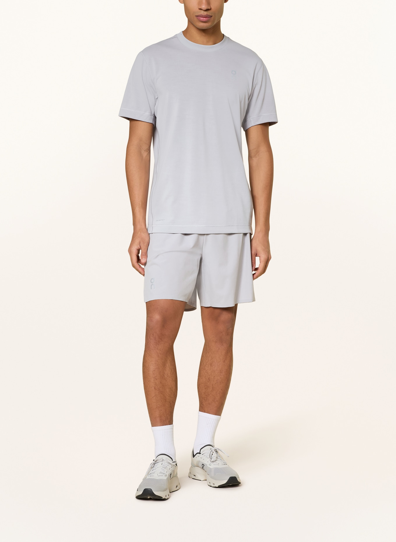 On 2-in-1-Trainingsshorts TRAIN: HELLGRAU