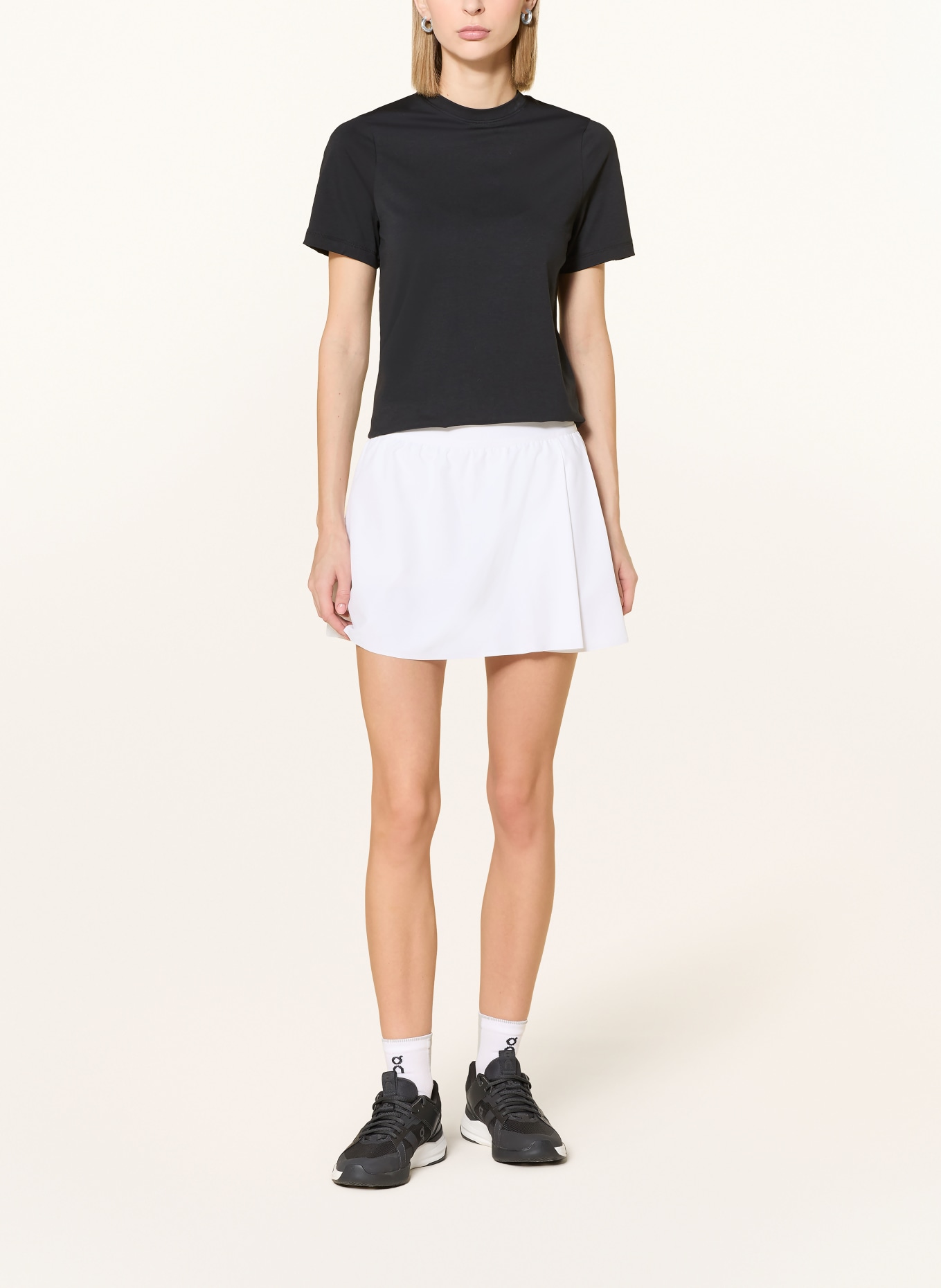 On T-Shirt FOCUS-T: SCHWARZ