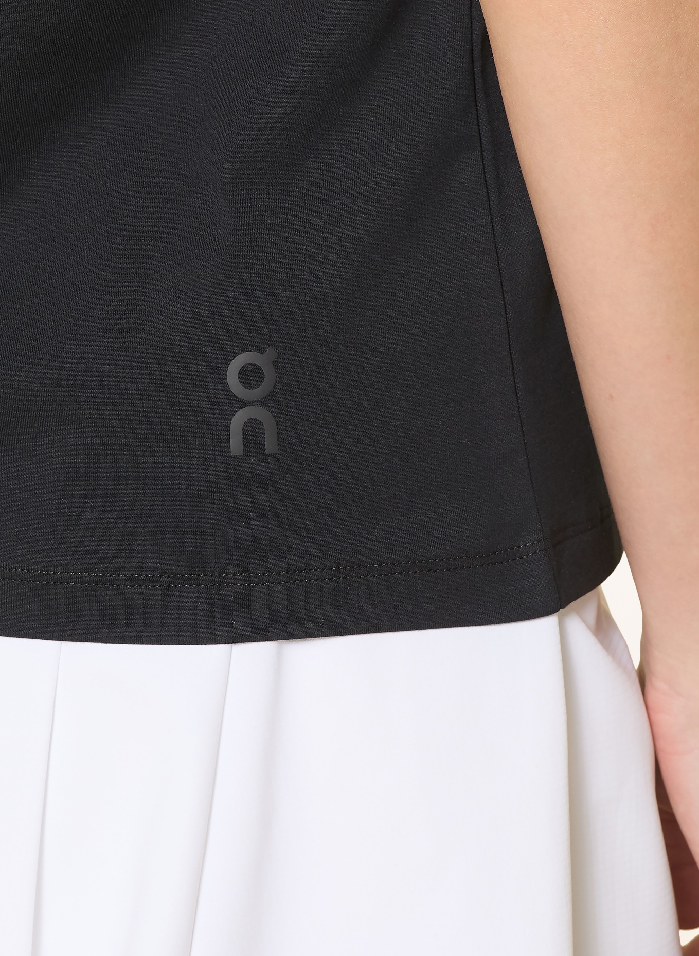 On T-Shirt FOCUS-T: SCHWARZ