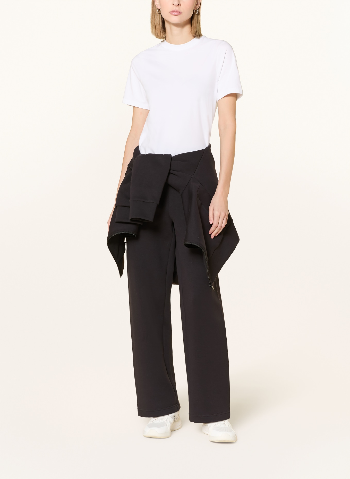 On T-Shirt FOCUS-T: WEISS