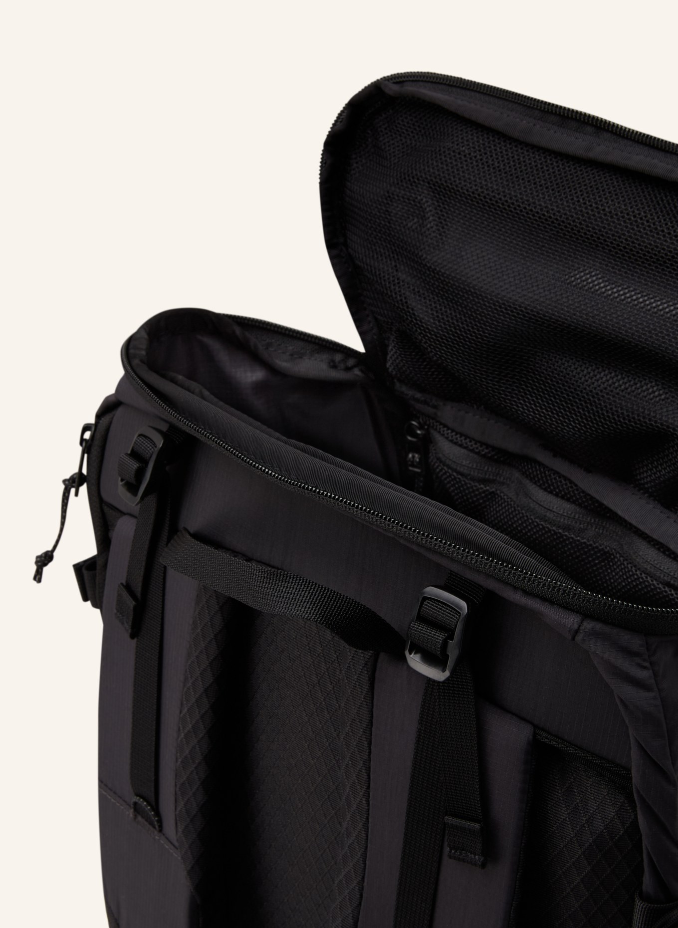 On Rucksack SPEED PACK 30 l mit Laptop-Fach: SCHWARZ