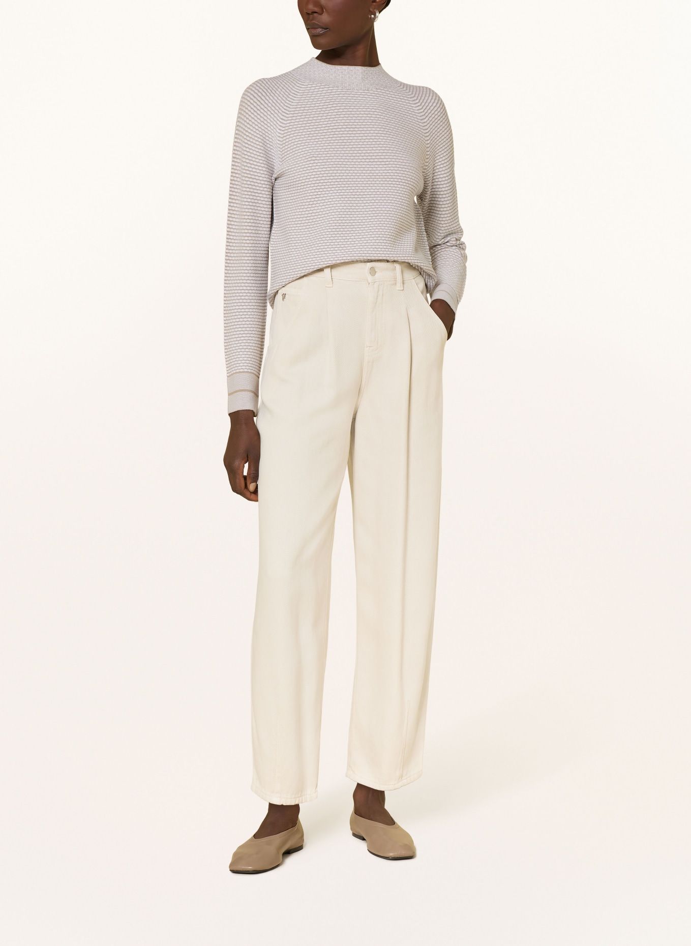 EMPORIO ARMANI Barrel jeans: U1055 whipped cream