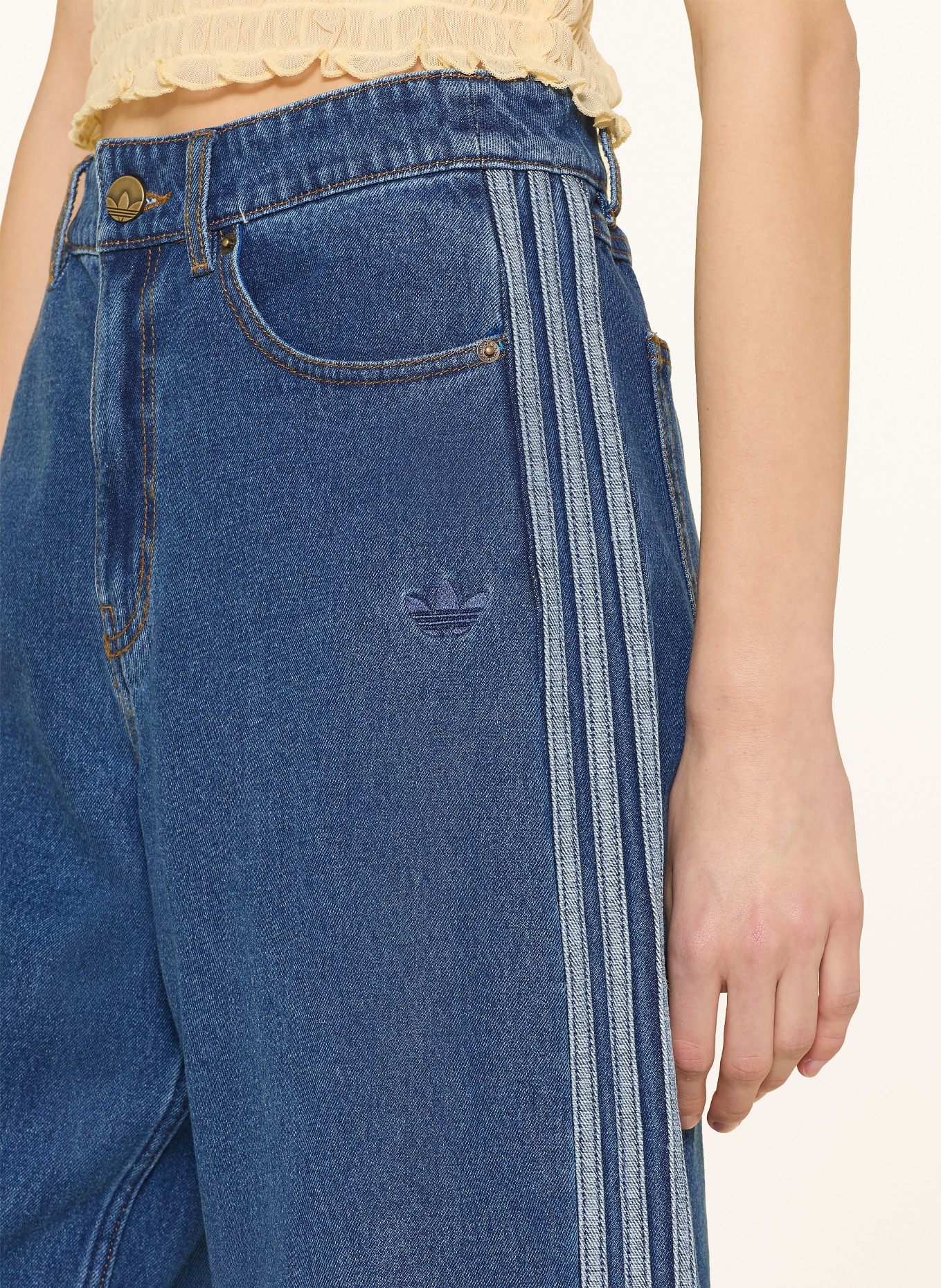 adidas Originals FIREBIRD JORT denim Bermuda shorts: MEDVIN