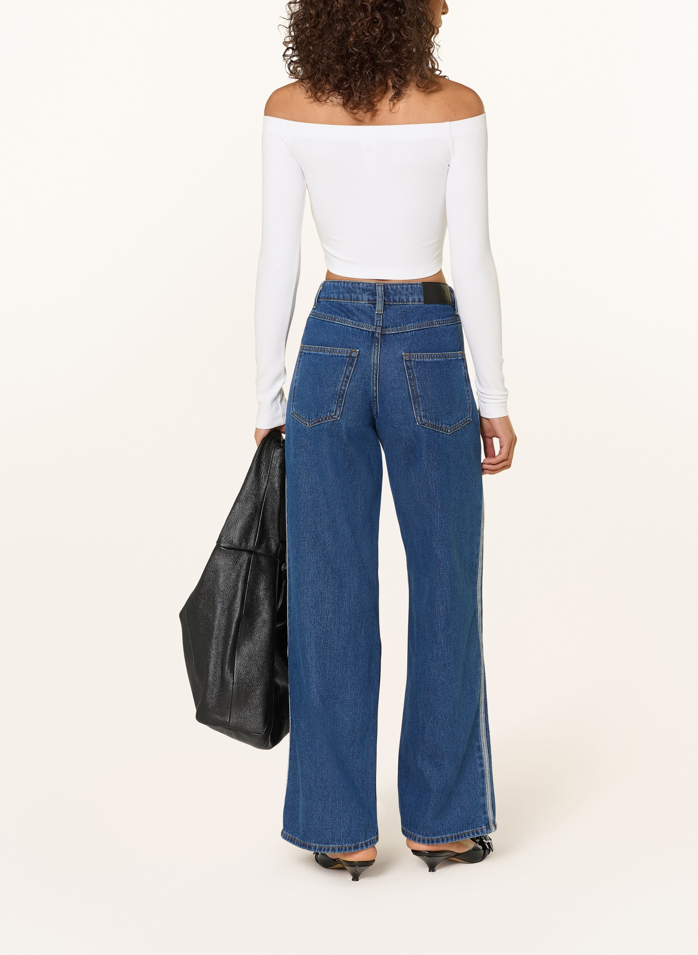 adidas Originals Off-Shoulder-Shirt ESSENTIALS: WEISS