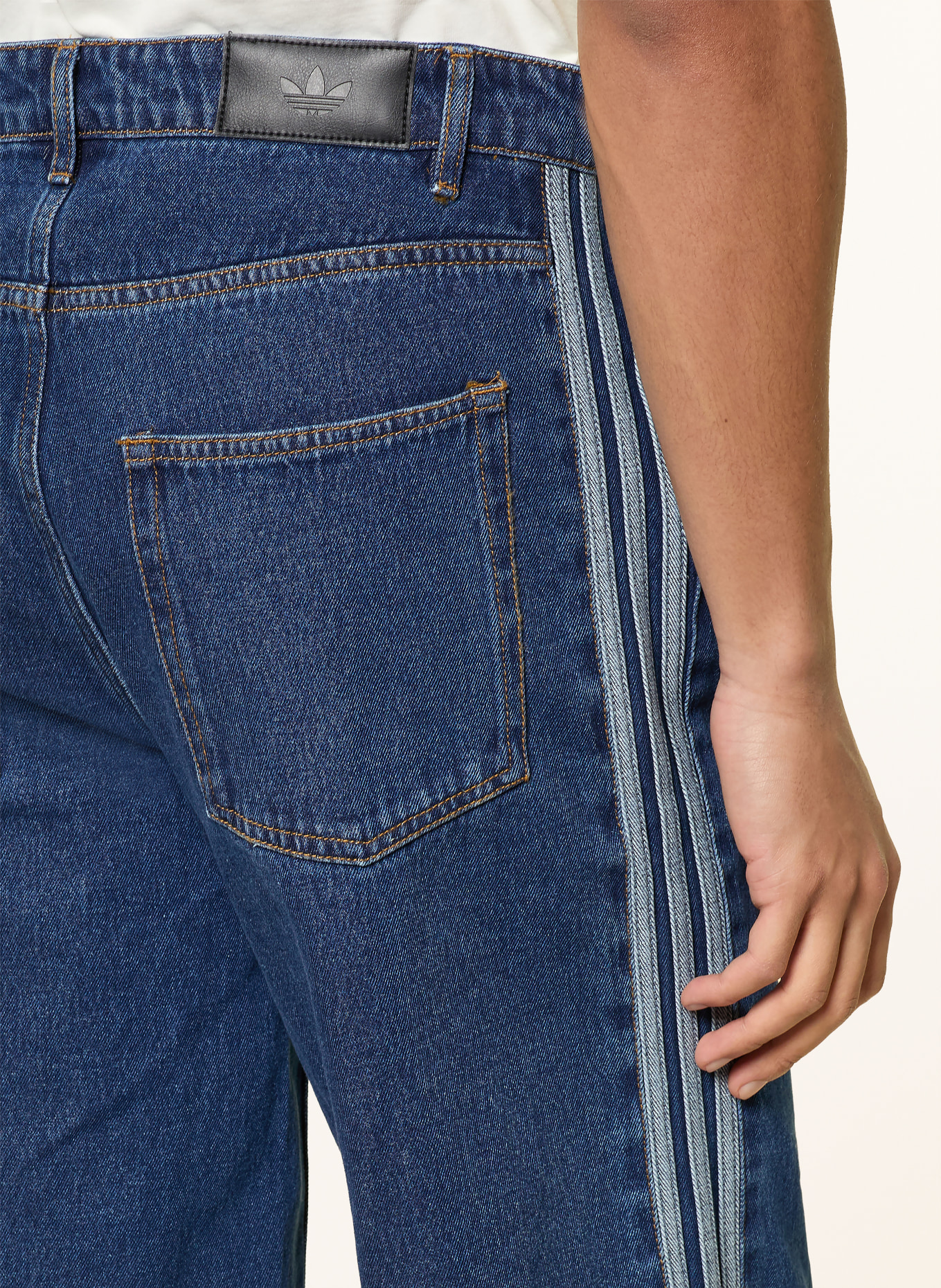 adidas Originals FIREBIRD ADICOLOR denim shorts with braid trim: MEDVIN