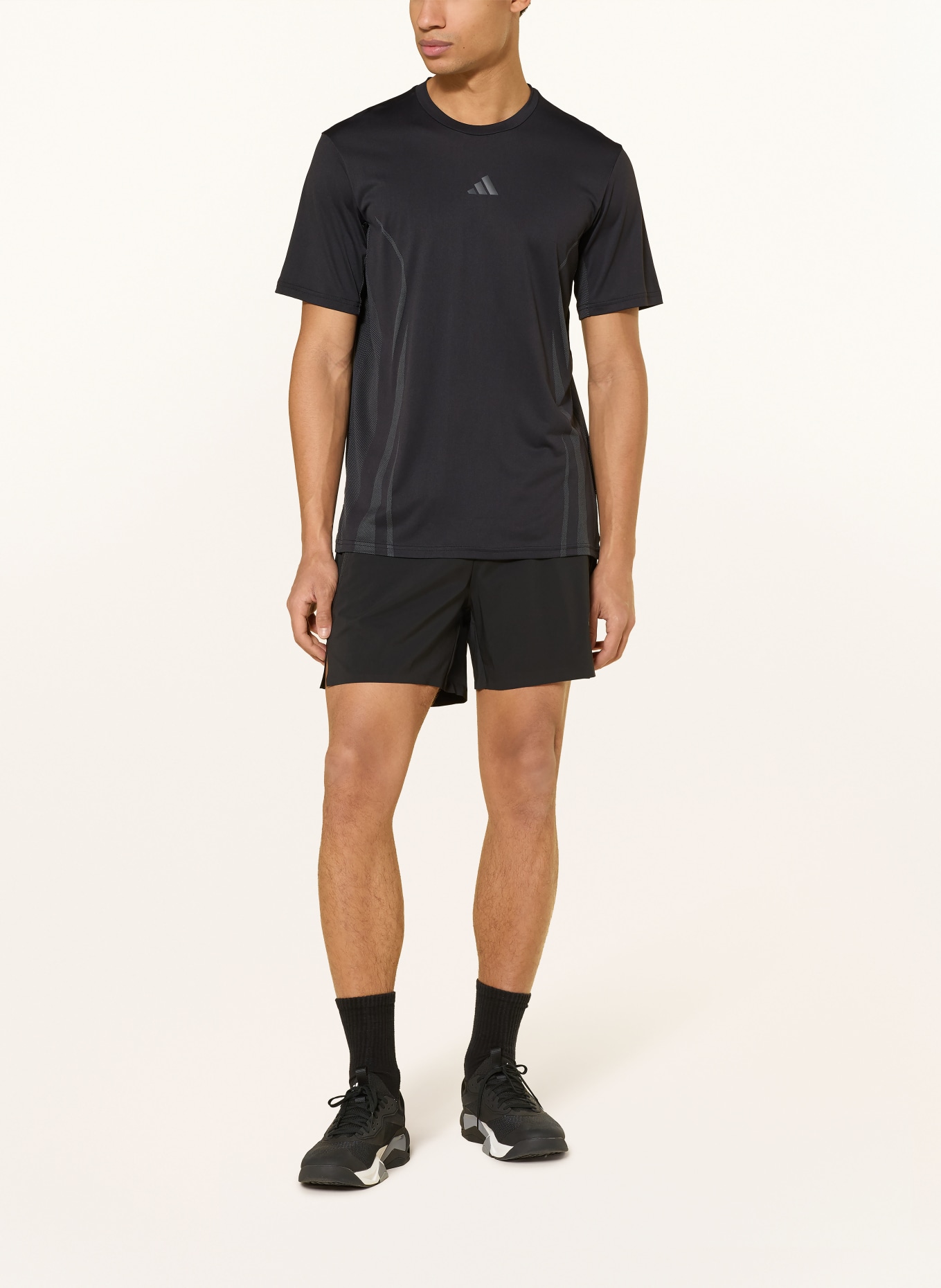 adidas T-Shirt AIRCHILL: SCHWARZ / DUNKELGRAU