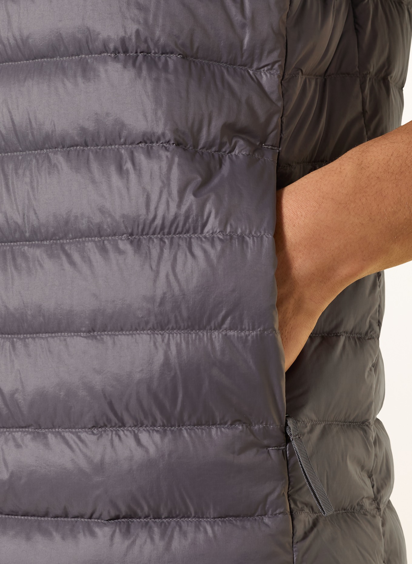 adidas Steppweste AUDI FORMULA ONE TEAM ENGINEERS & MARKETING: DUNKELGRAU