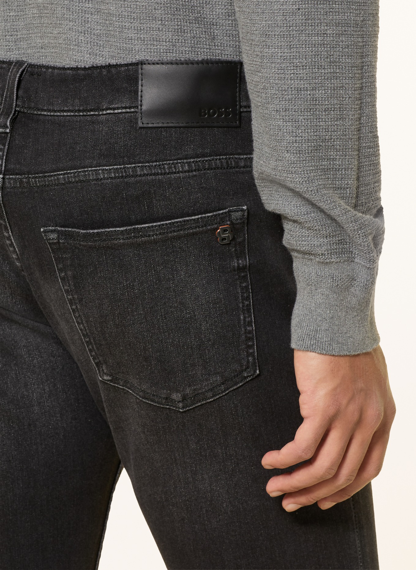 BOSS Dżinsy DELAWARE Slim Fit: 002 BLACK