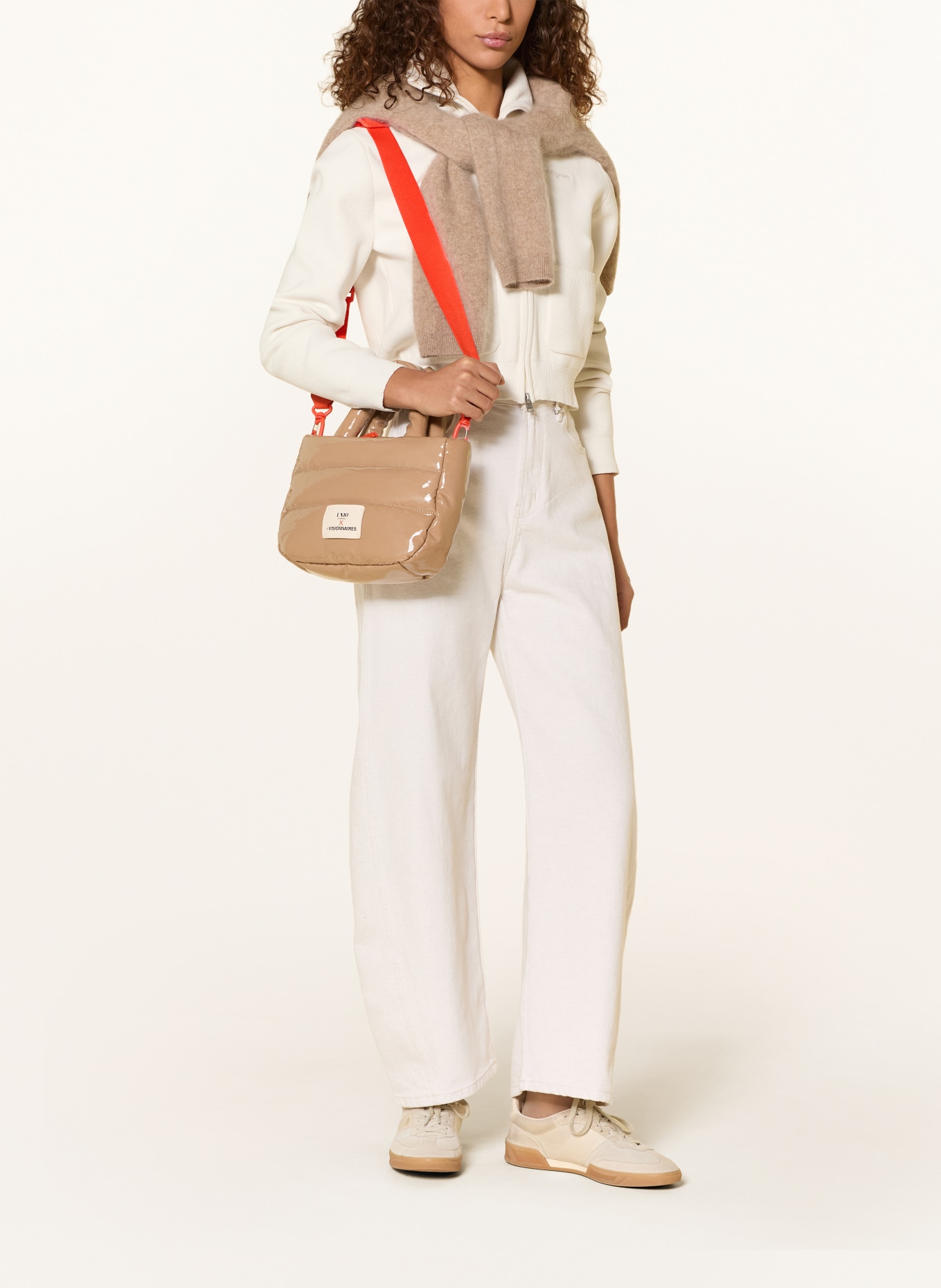 UNIO Handtasche CORTINA SMALL: HELLBRAUN