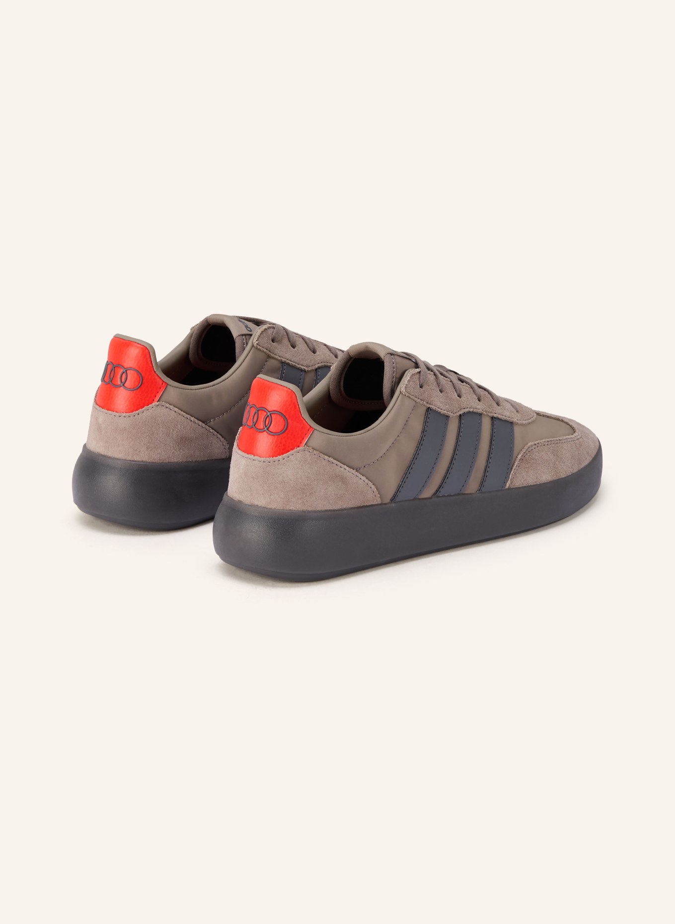 adidas Sneaker BARREDA DECODE AUDI: GRAU / DUNKELGRAU / ROT