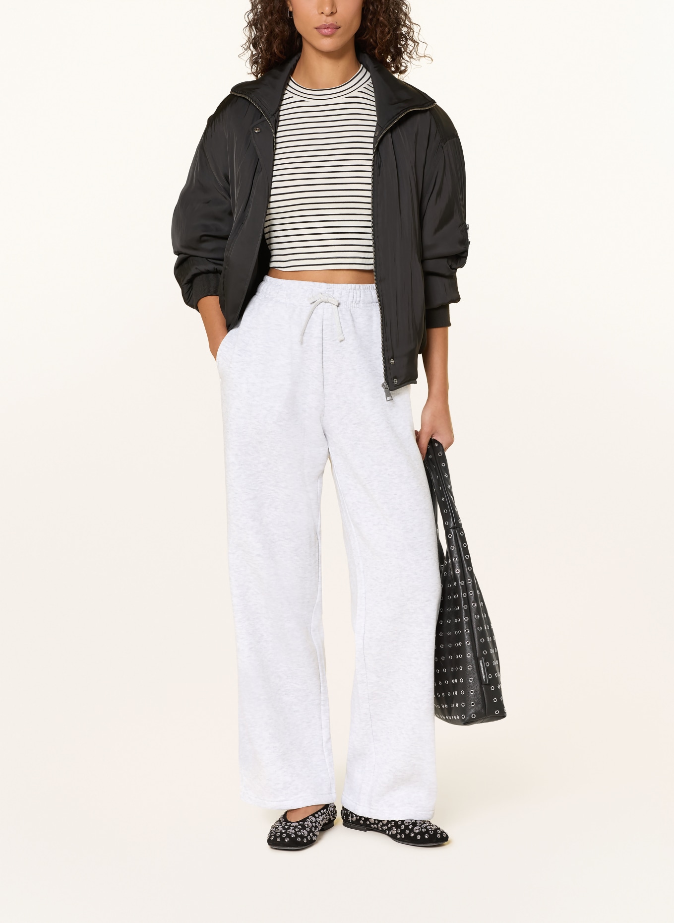 ONLY sweatpants: LIGHT GRAY