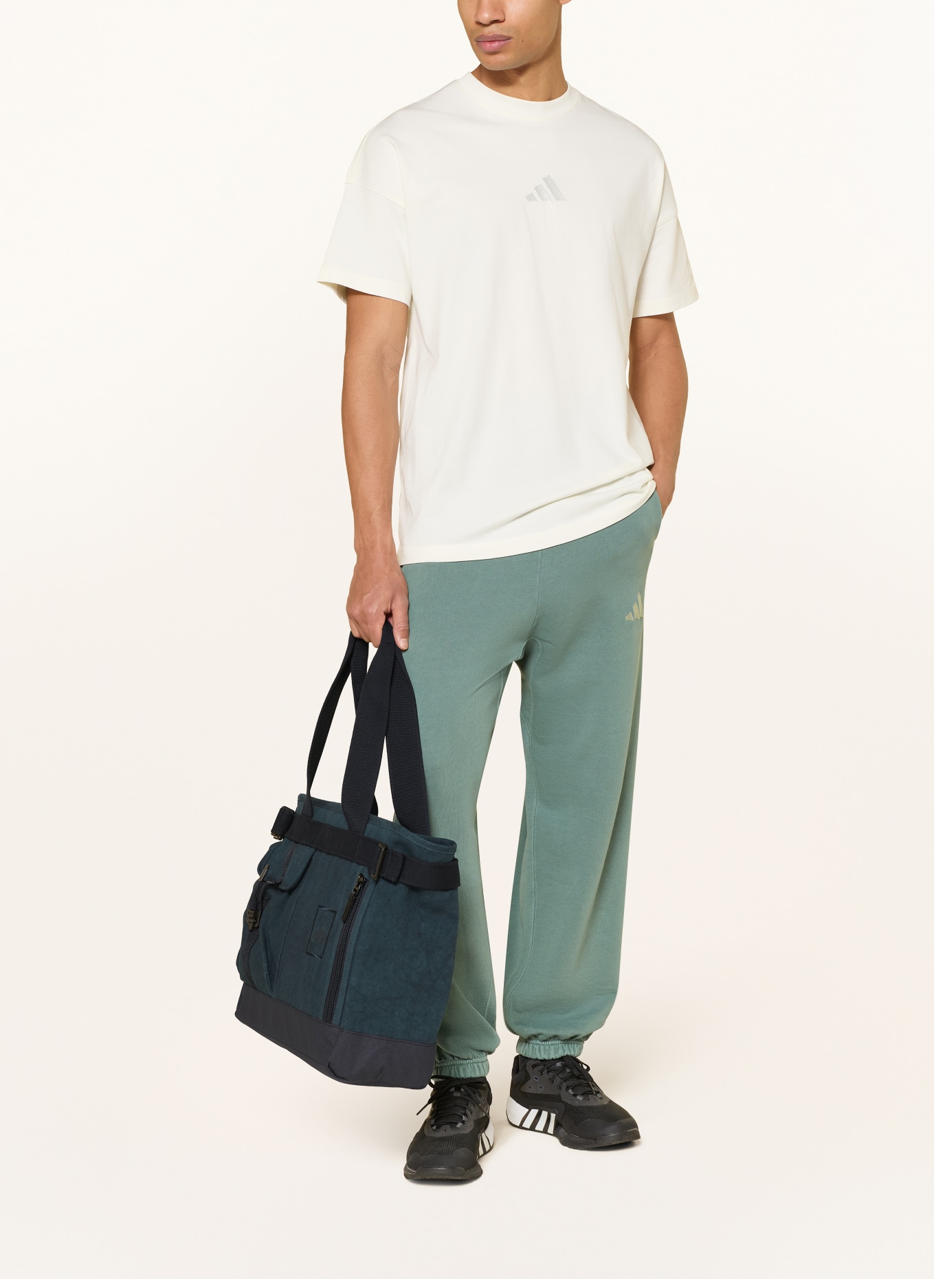 adidas Sporttasche UTILITY: SCHWARZ