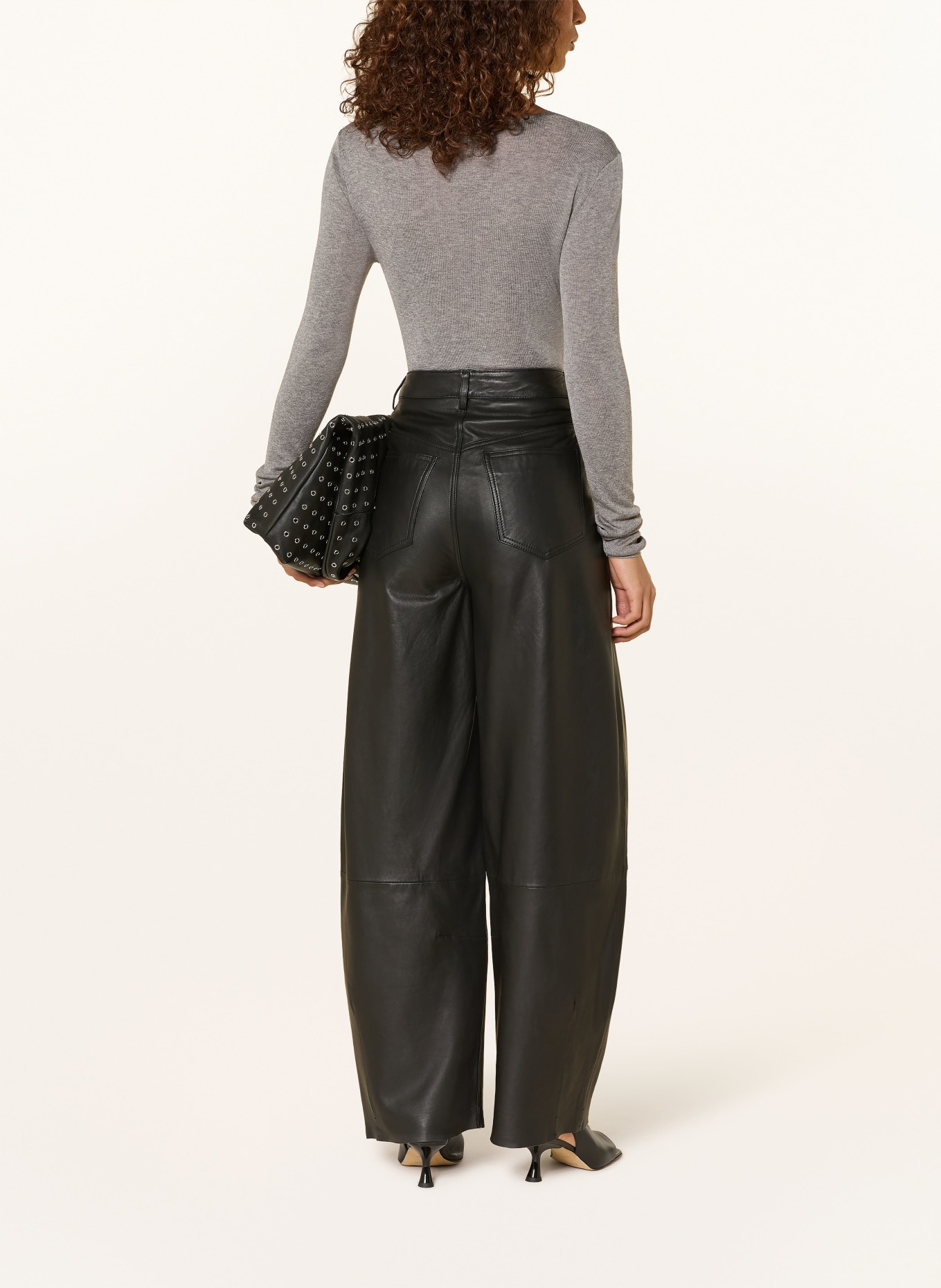 GESTUZ Sweter GZASIA: JASNOCZARY