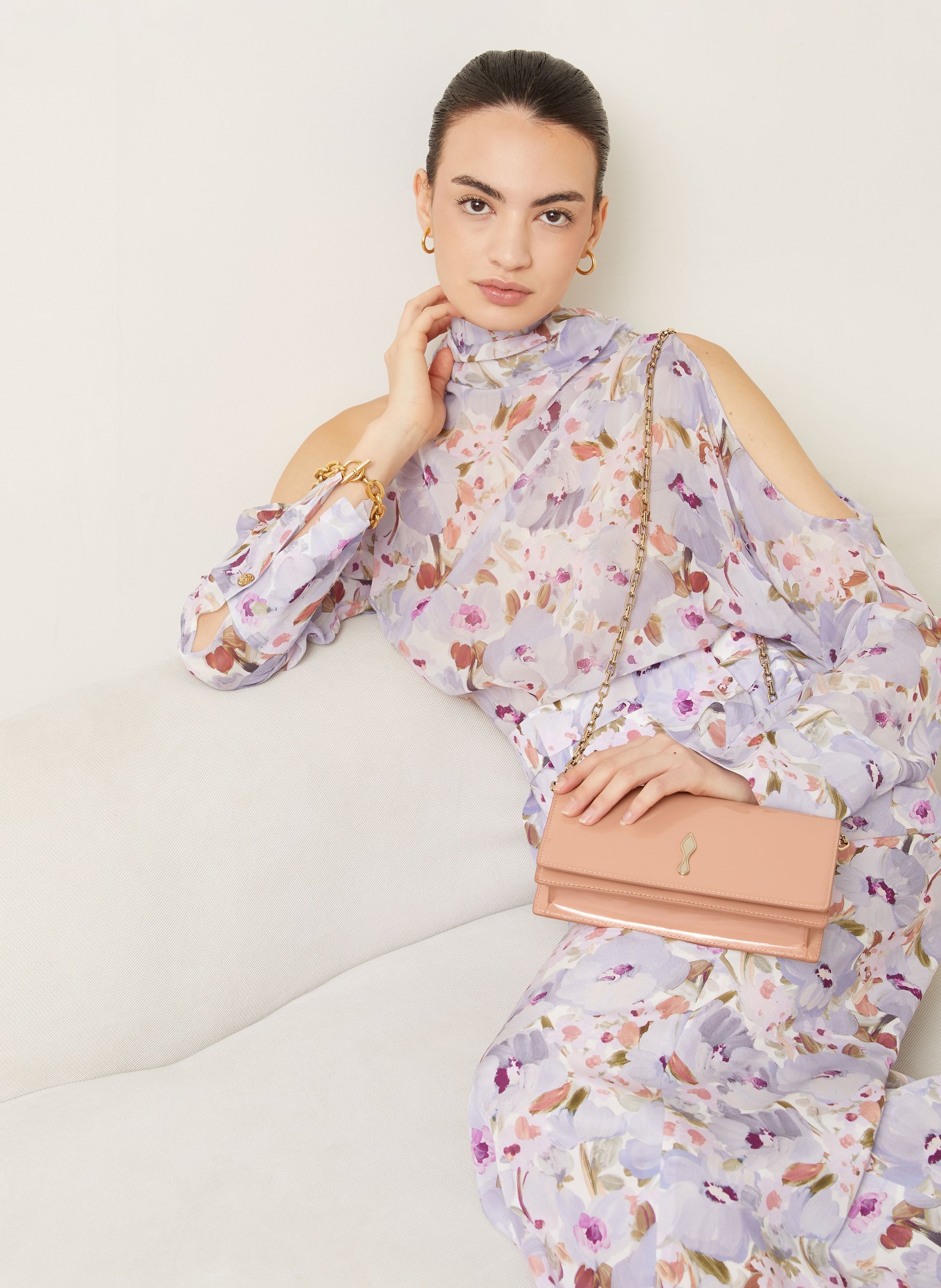 Christian Louboutin Schultertasche BETTINA: HELLBRAUN