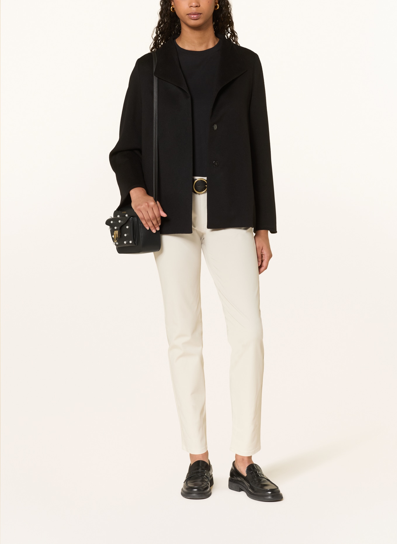 COCCINELLE BEAT shoulder bag with decorative beads: BLACK / GOLD