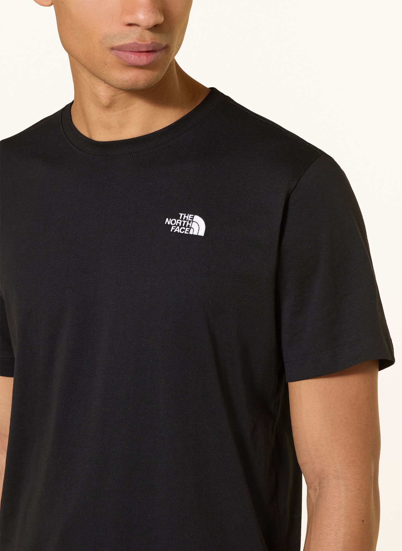 THE NORTH FACE Tričko EVOLUTION SIMPLE DOME: ČERNÁ