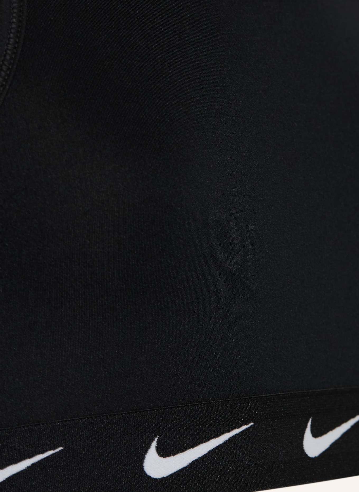 Nike Bustier DRI FIT ONE: SCHWARZ