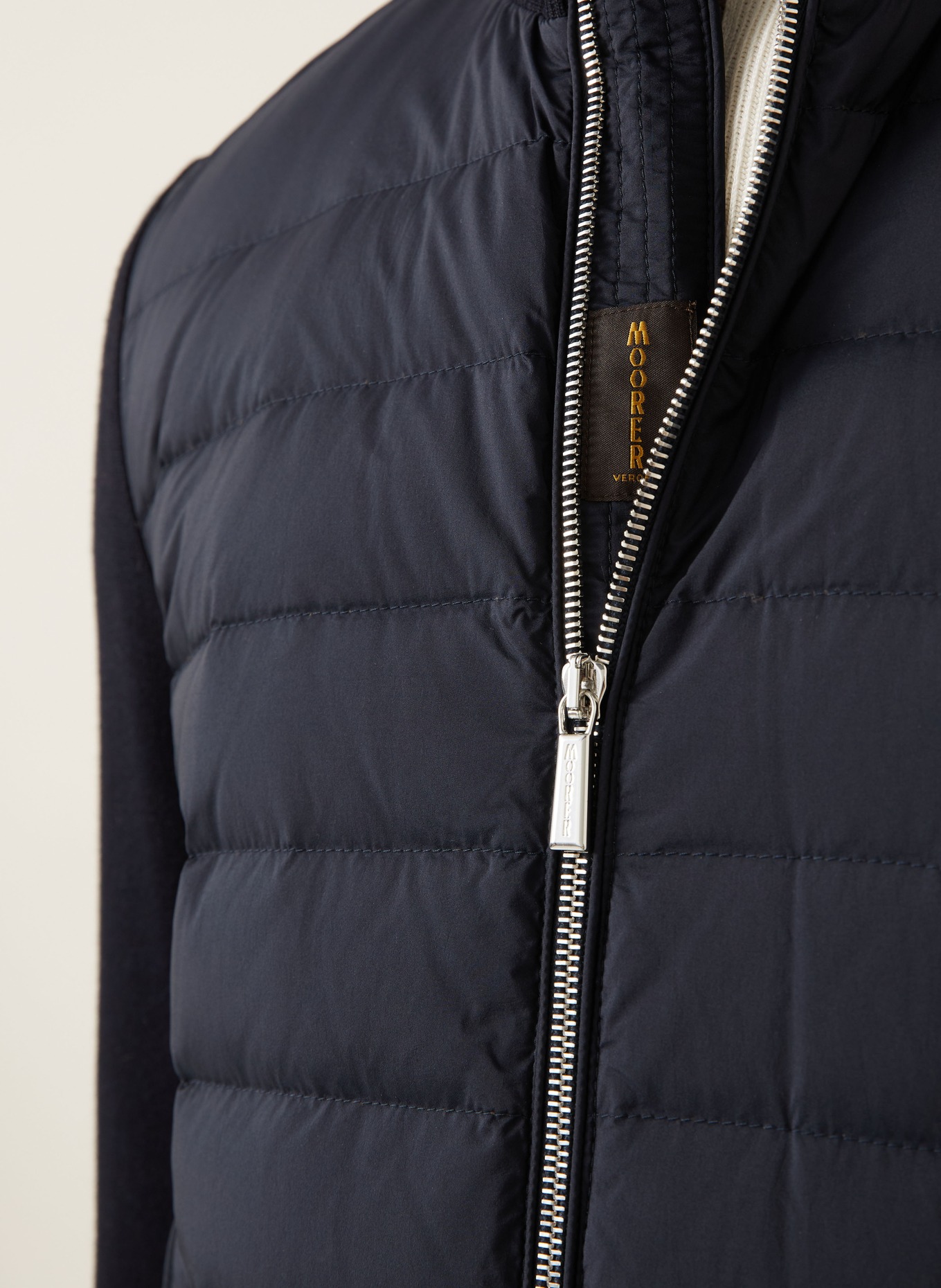 MOORER Daunenjacke DUNCAN im Materialmix: DUNKELBLAU