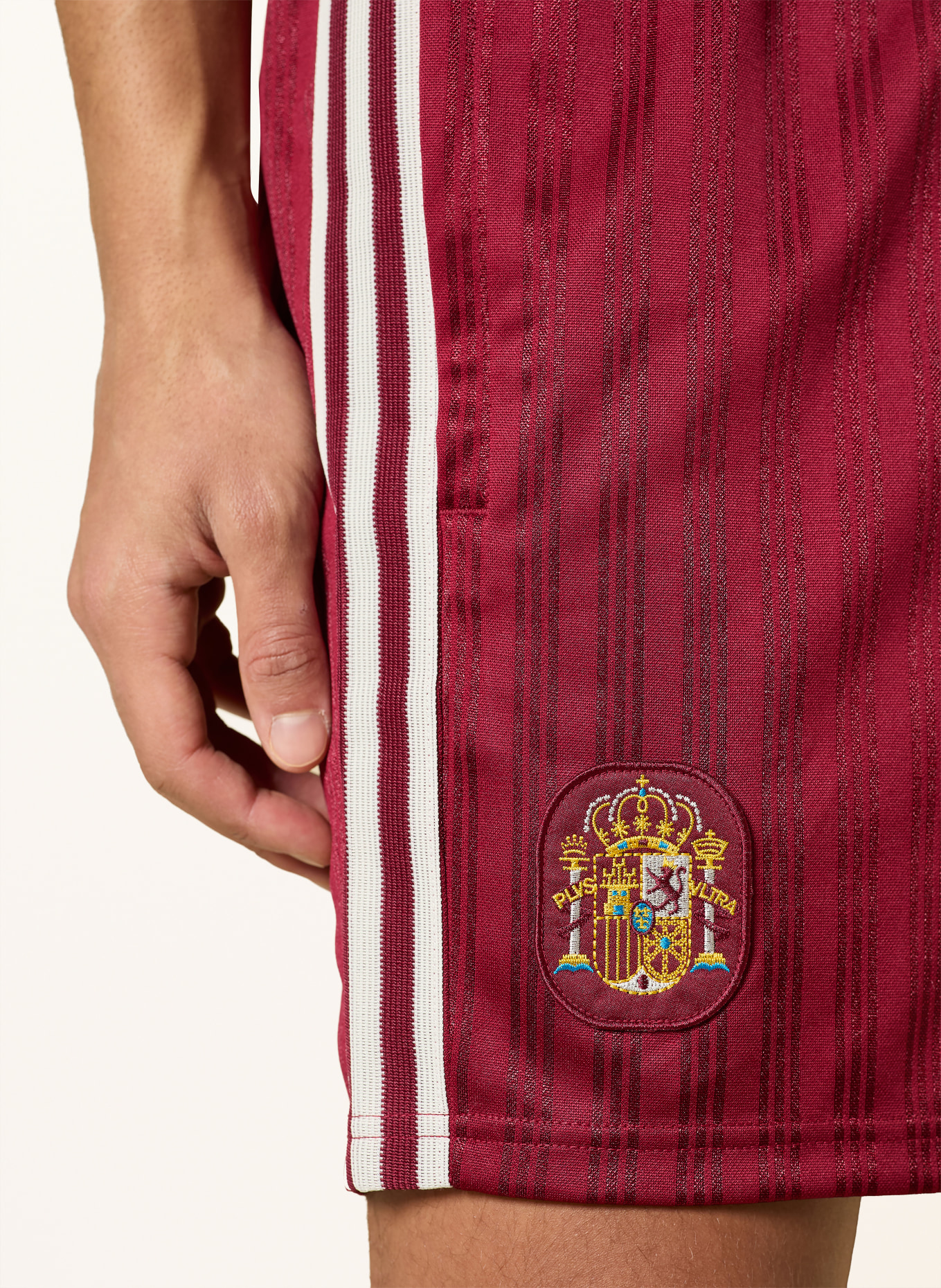 adidas Shorts SPANIEN ORIGINALS: DUNKELROT / WEISS