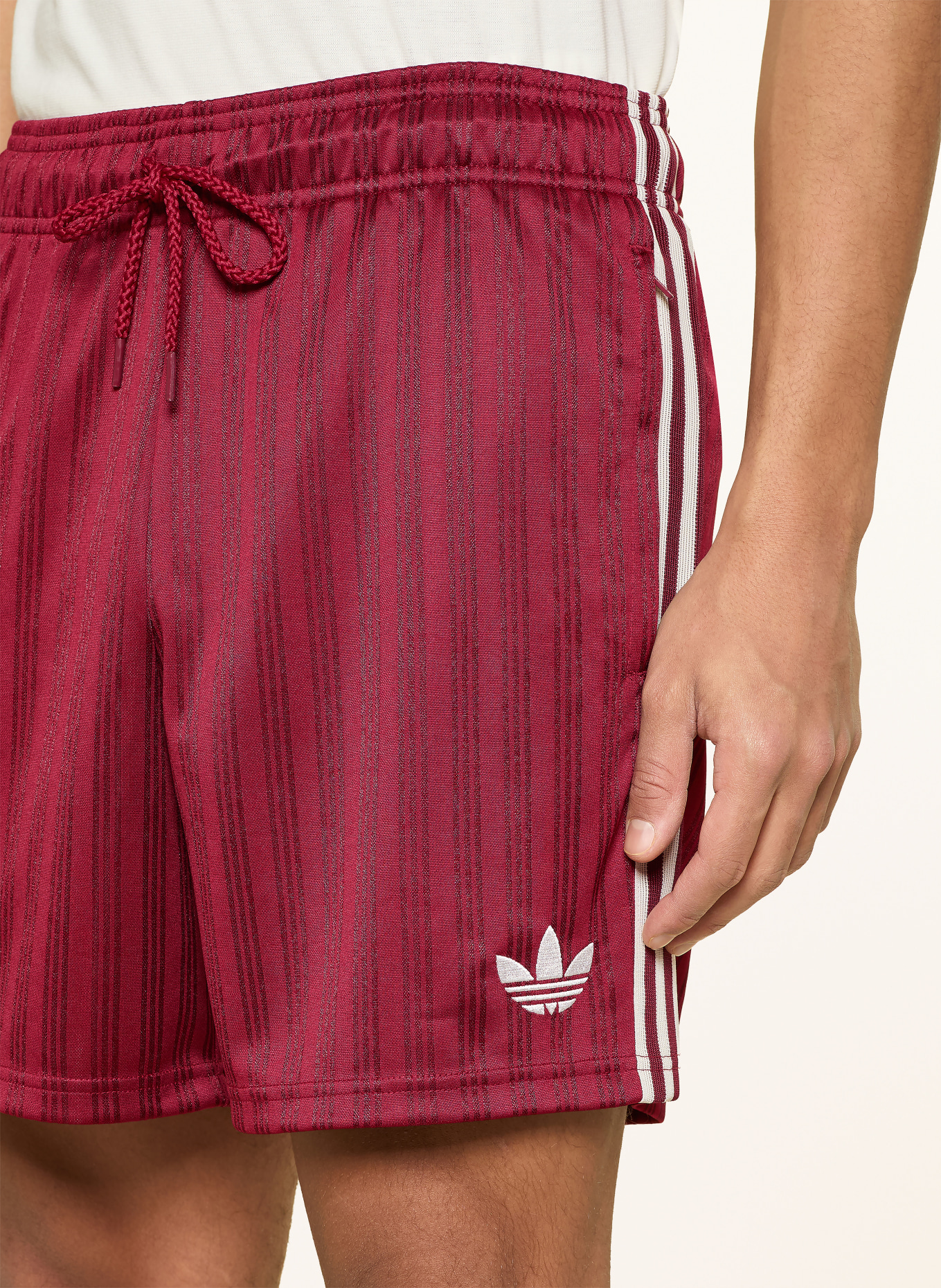 adidas Shorts SPANIEN ORIGINALS: DUNKELROT / WEISS