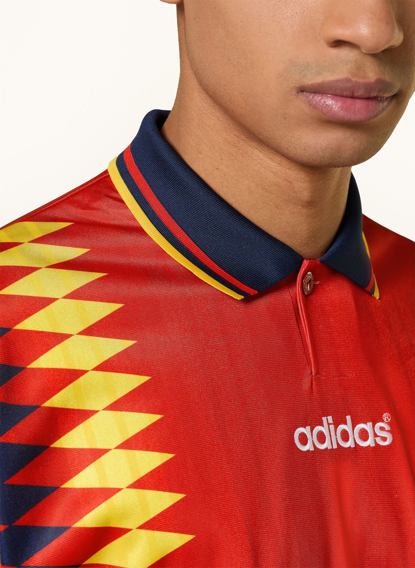 adidas Hjemmetrøje FEF SPANIEN 94 til herrer: RØD / GUL / MØRKEBLÅ