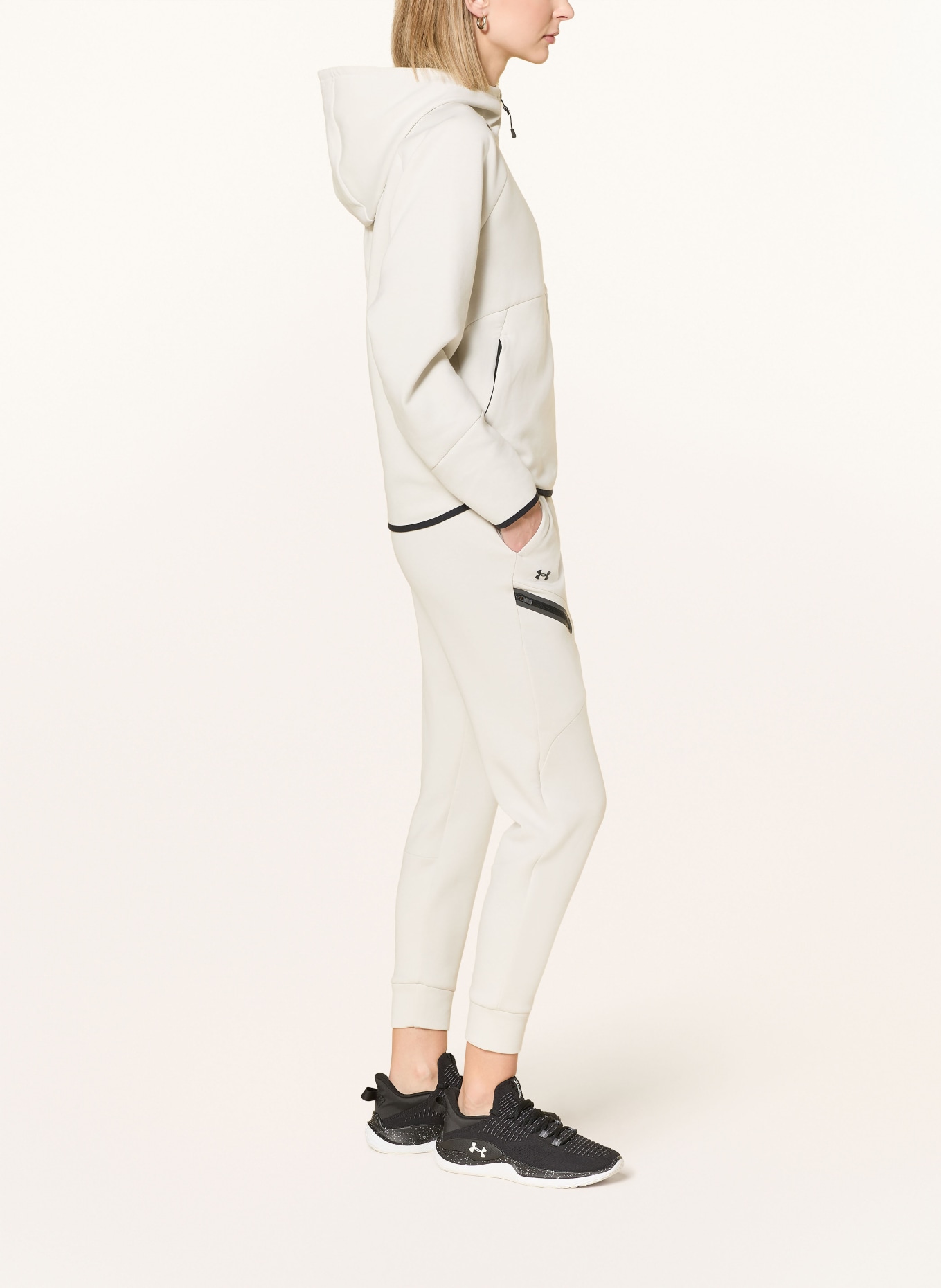 UNDER ARMOUR Sweatjacke UA UNSTOPPABLE: CREME