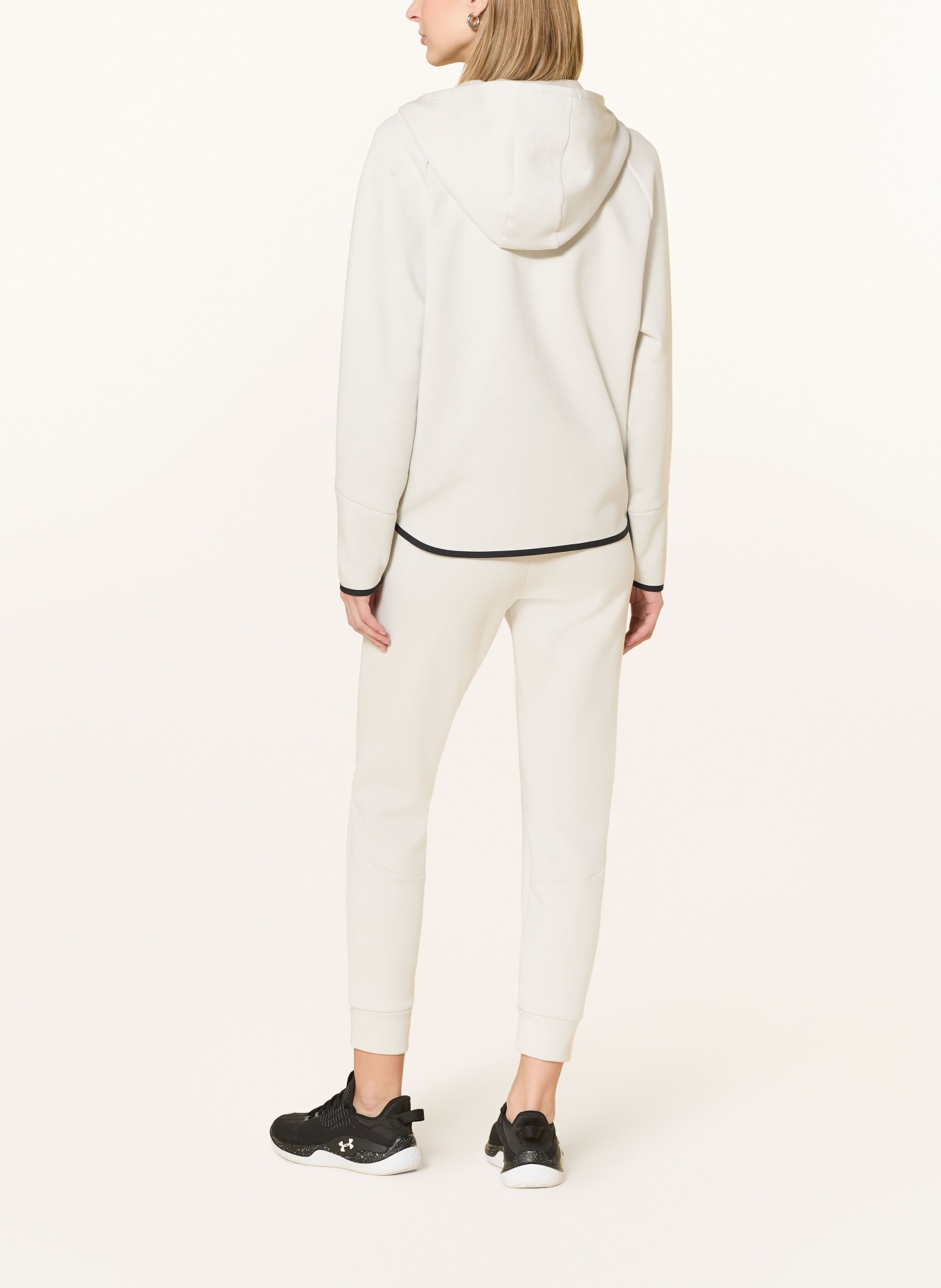 UNDER ARMOUR Trainingshose UA UNSTOPPABLE: CREME