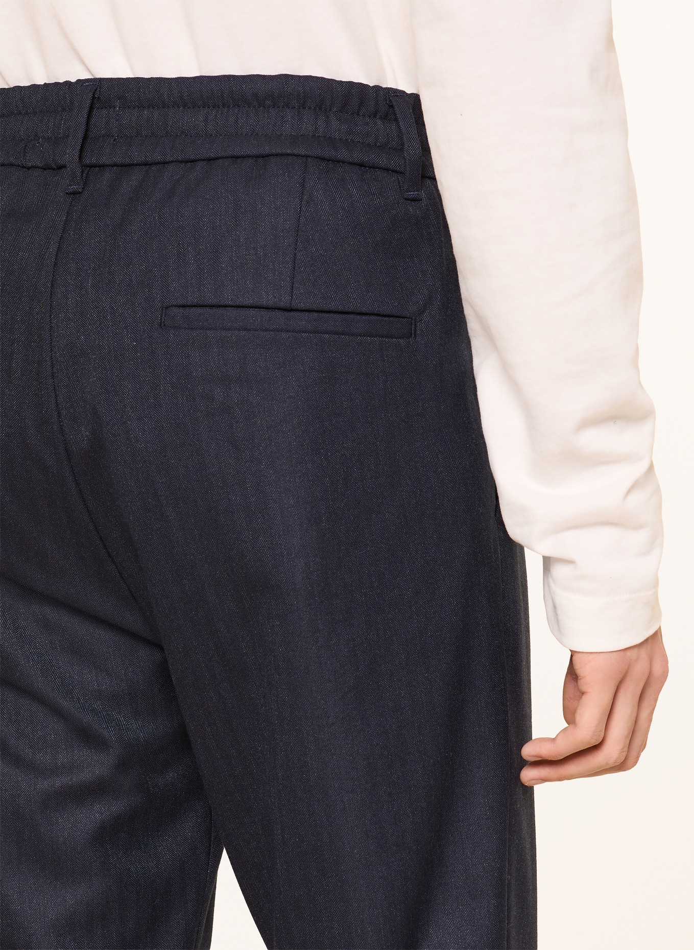 DRYKORN CHASY extra slim fit chino with shortened leg length: DARK BLUE