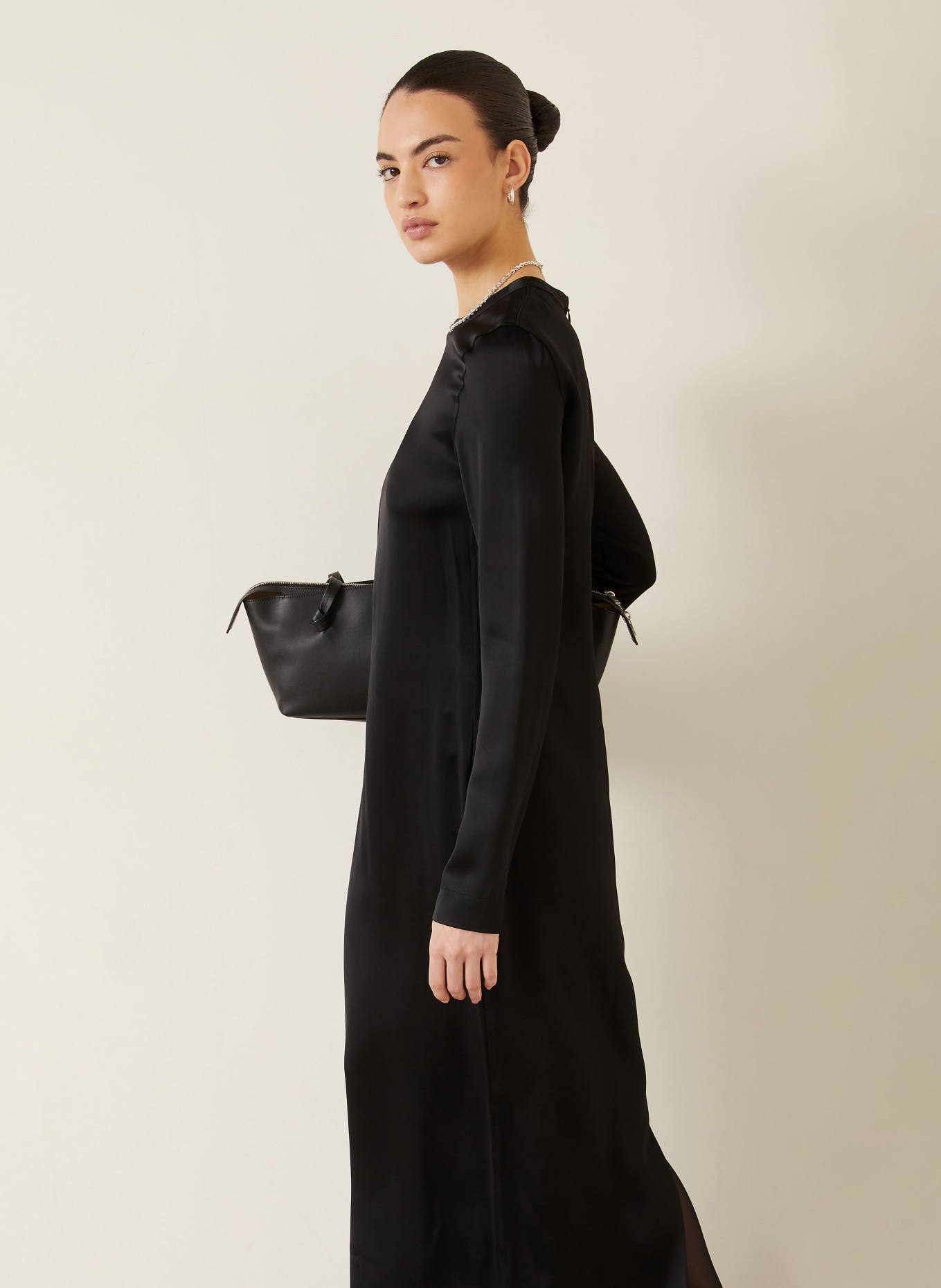 TOTEME Abendkleid: SCHWARZ