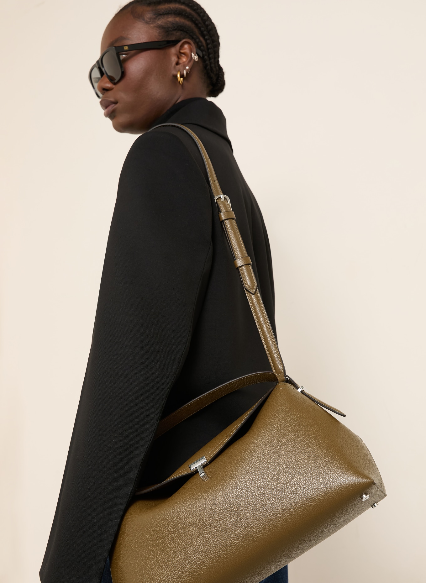 TOTEME sac à main: KAKI / ARGENT