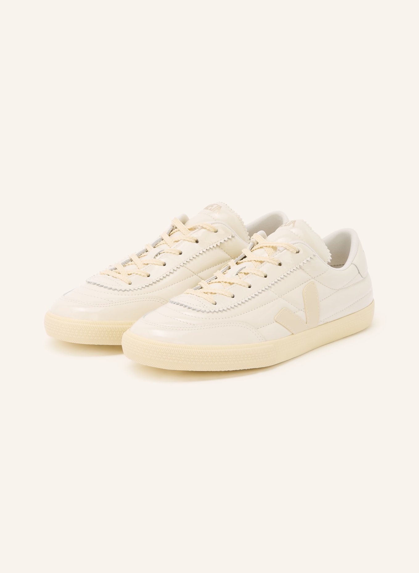 VEJA Lack-Sneaker PANENKA: CREME / GOLD