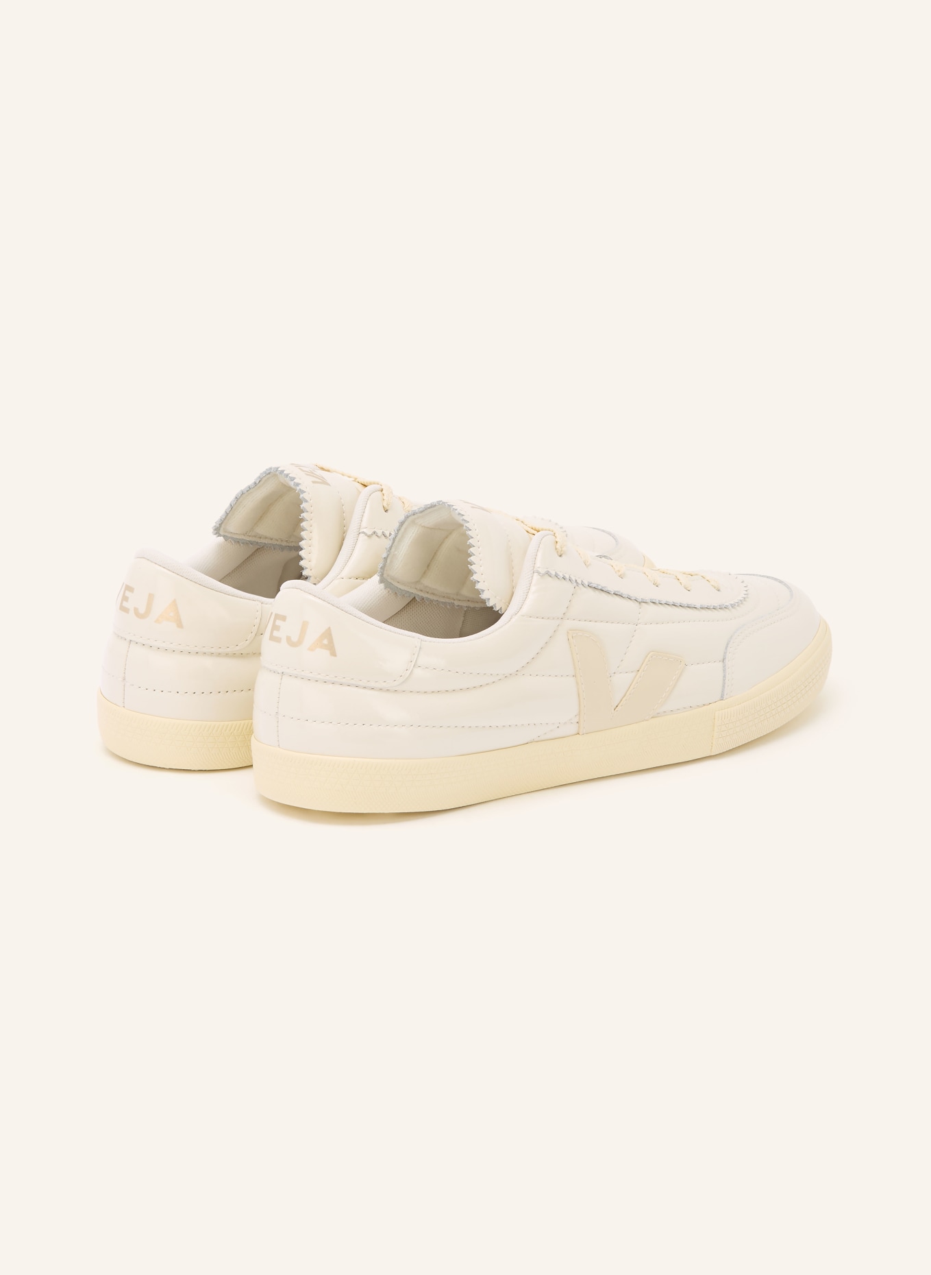 VEJA Lack-Sneaker PANENKA: CREME / GOLD