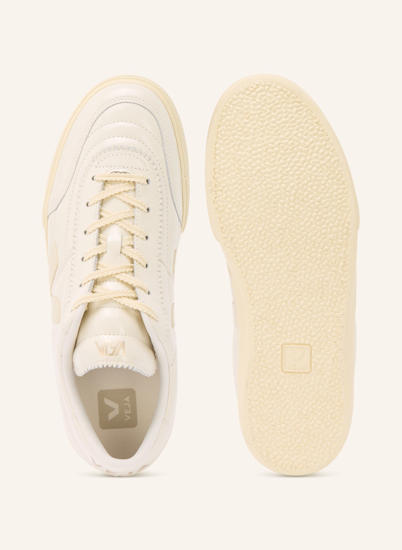 VEJA Lack-Sneaker PANENKA: CREME / GOLD