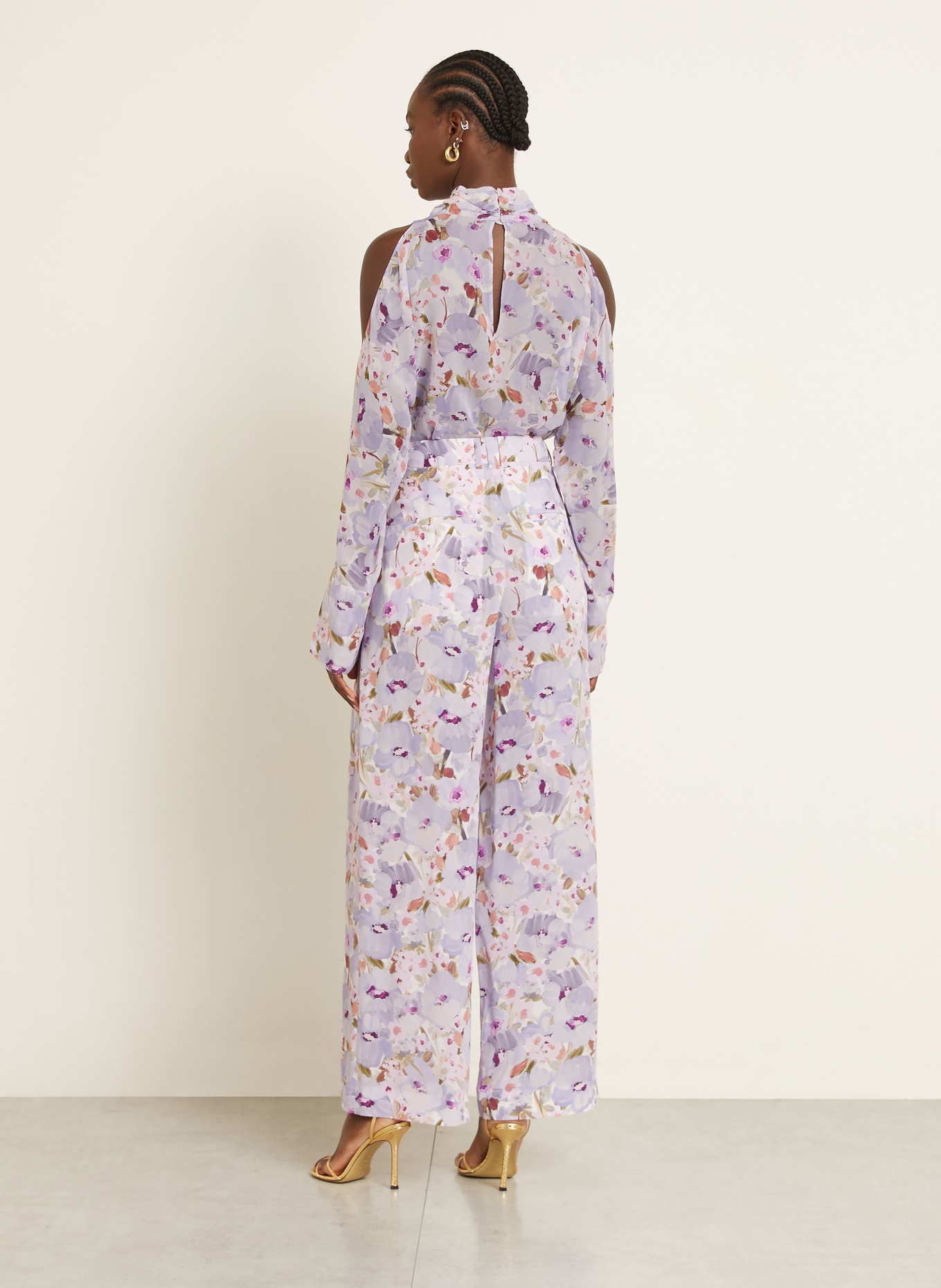 BALMAIN Cold-Shoulder-Bluse aus Seide: HELLLILA / BRAUN / WEISS