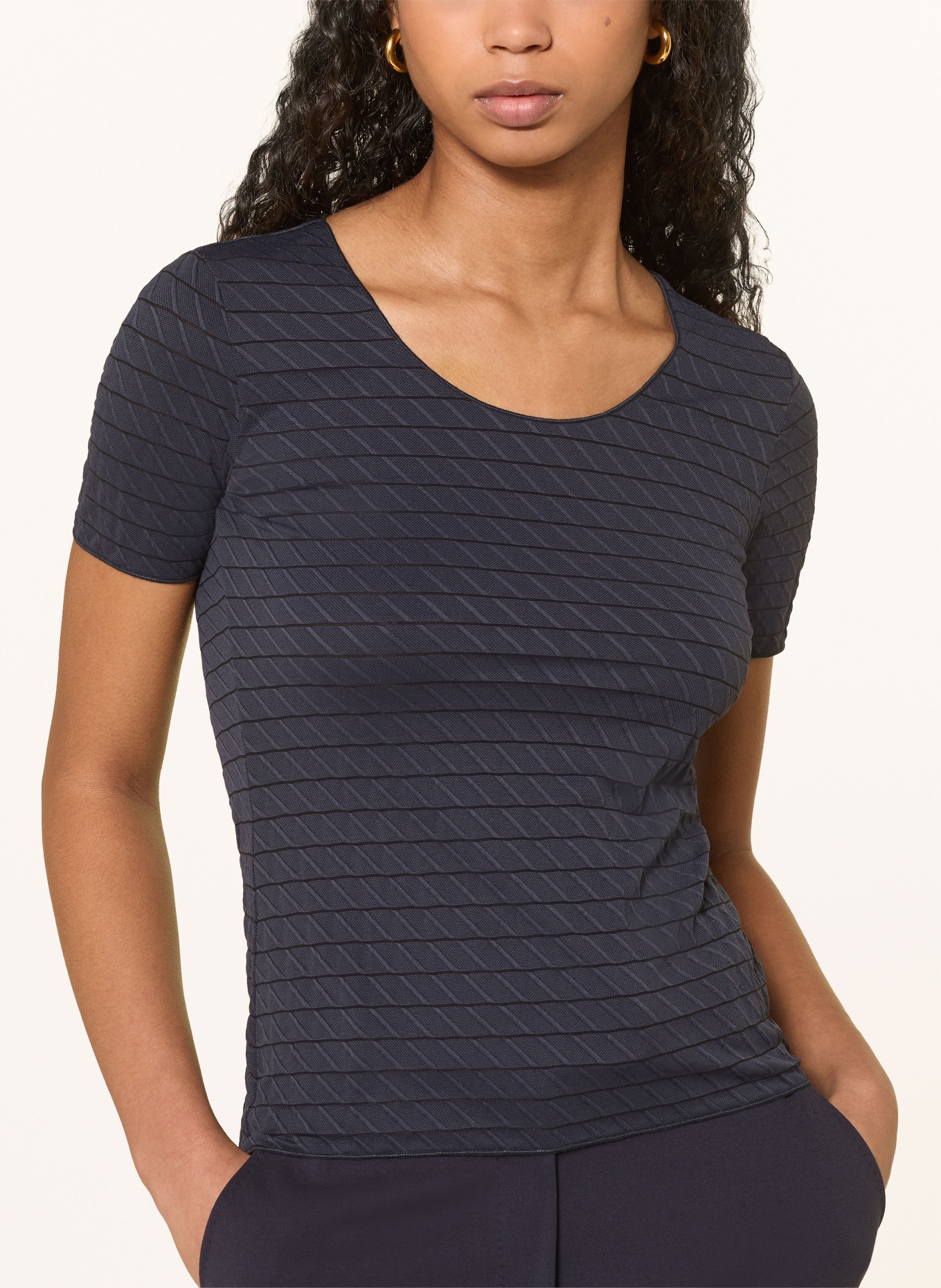 EMPORIO ARMANI tričko: TMAVĚ MODRÁ