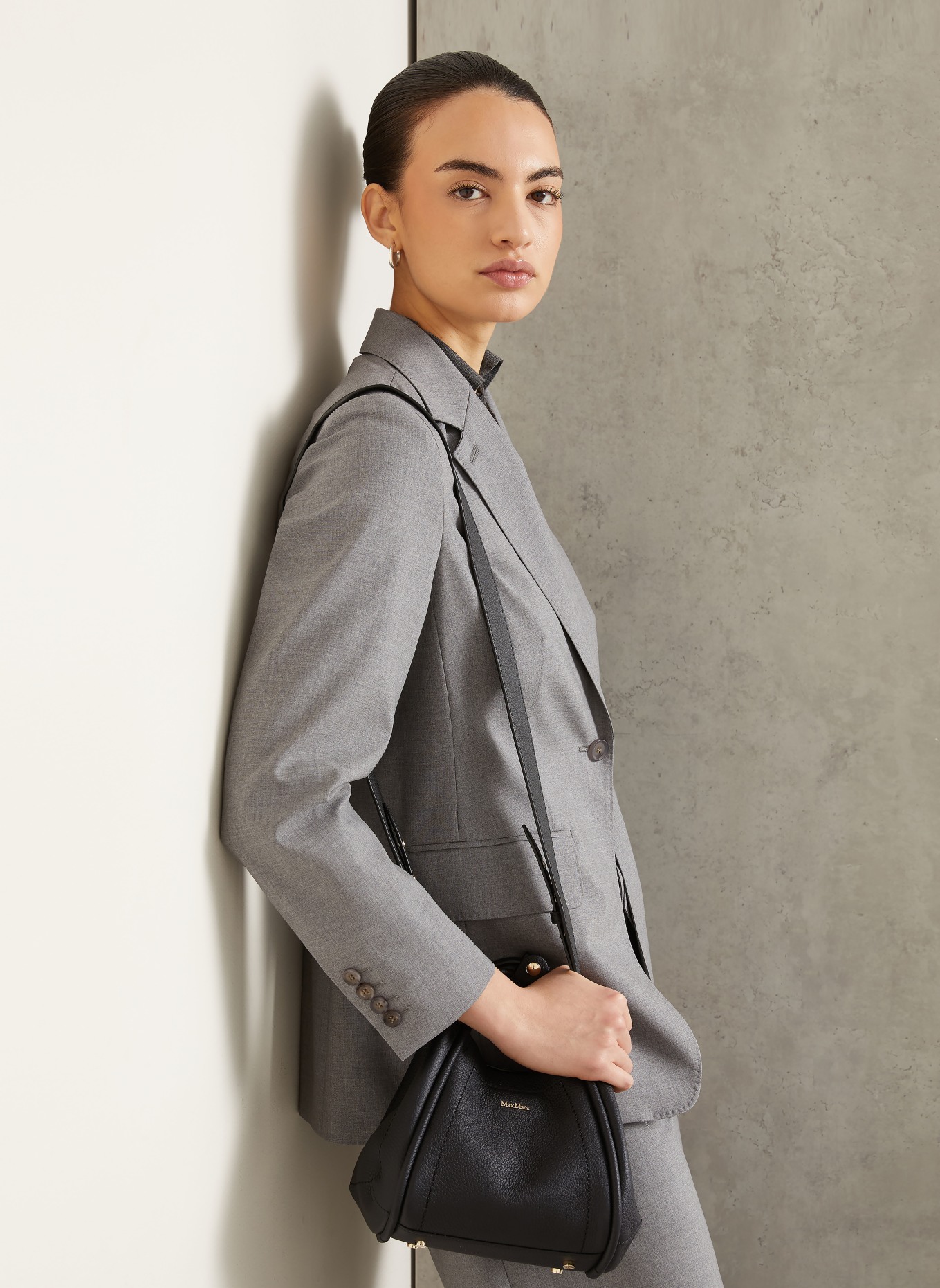 Max Mara Handtasche MARINE XS: SCHWARZ / GOLD