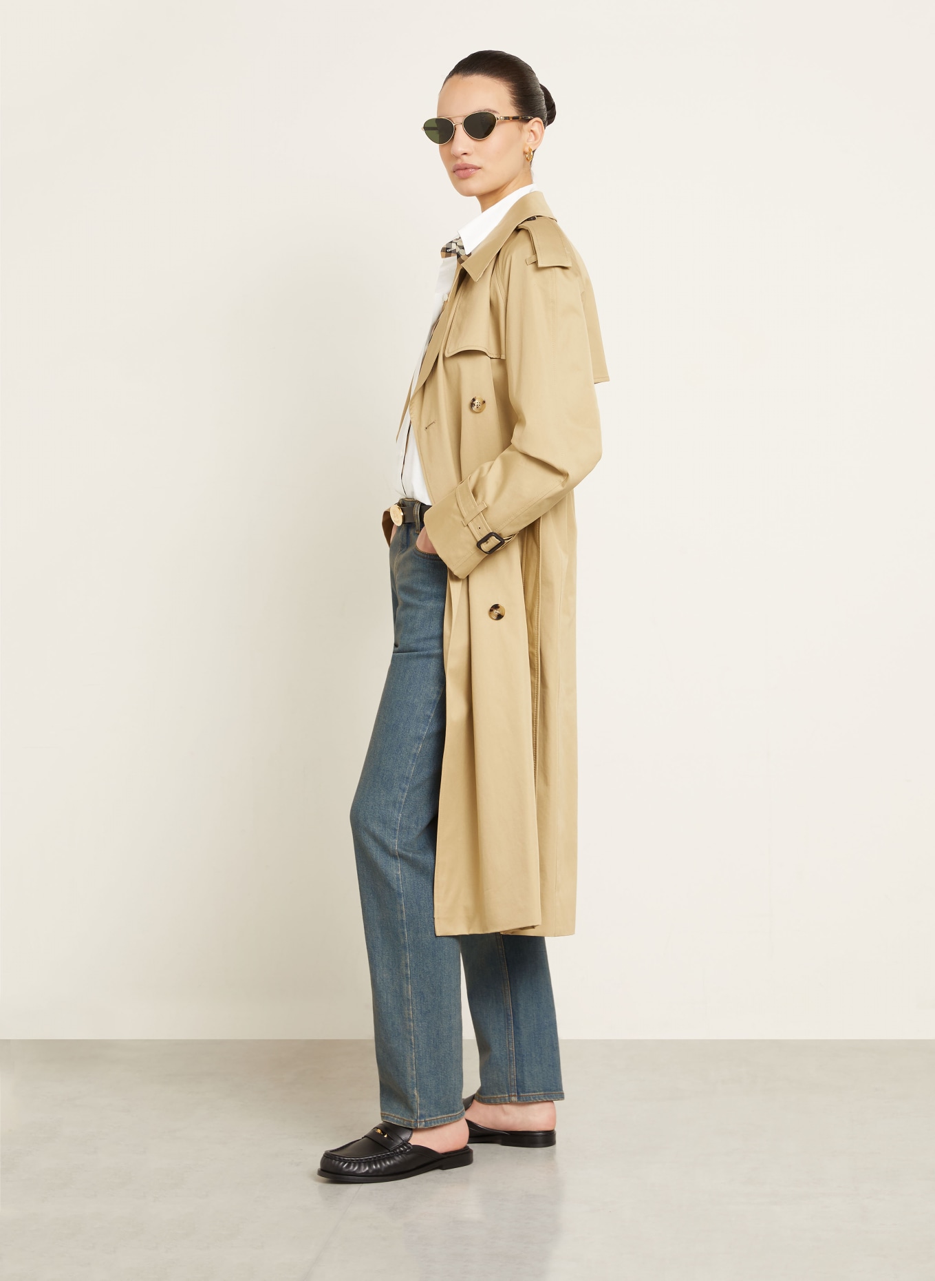 BURBERRY Straight Jeans DALIA: A1322 MID BLUE