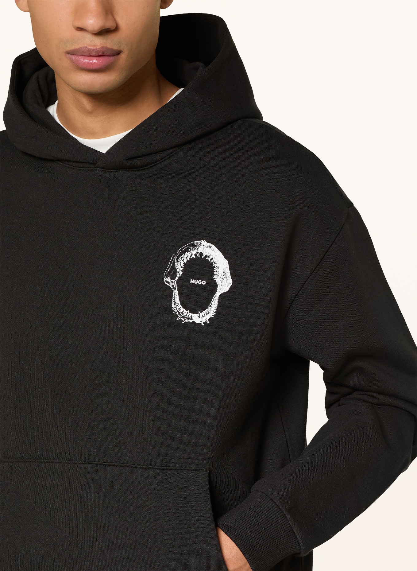 HUGO Hoodie NOUTILEX: SCHWARZ