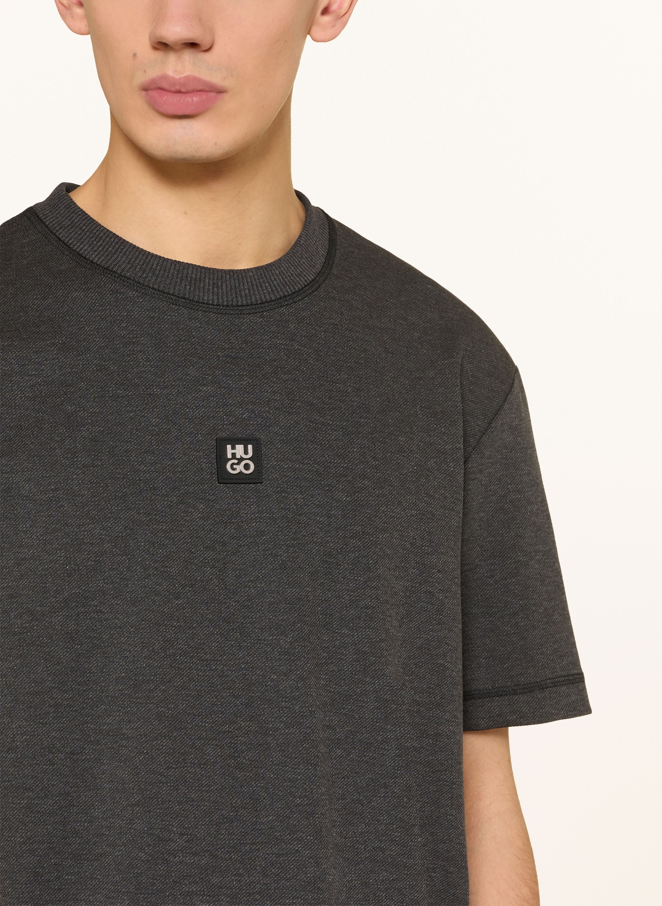 HUGO T-Shirt DILANSO: DUNKELGRAU / SILBER / SCHWARZ