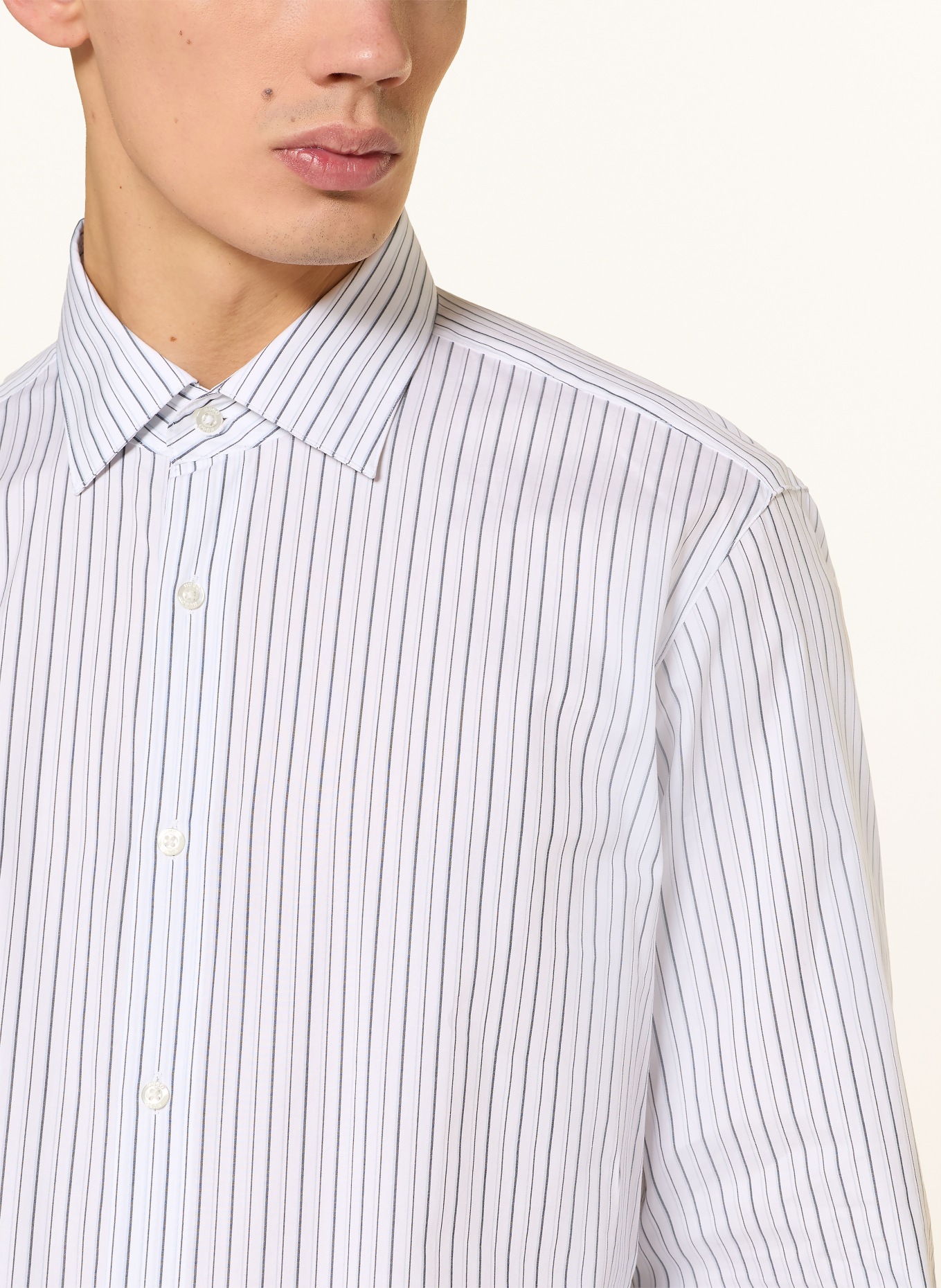 HUGO Hemd VALERIO Modern Fit: WEISS / DUNKELGRAU