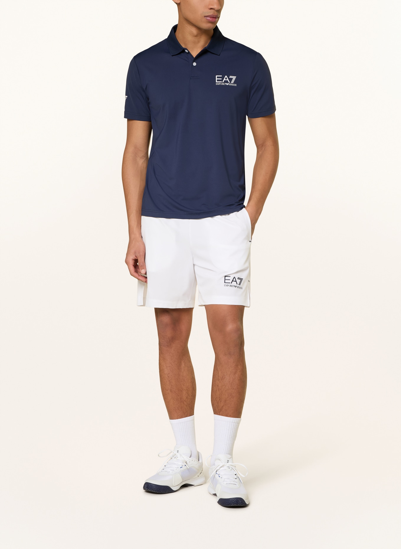 EA7 EMPORIO ARMANI Tennisshorts: WEISS