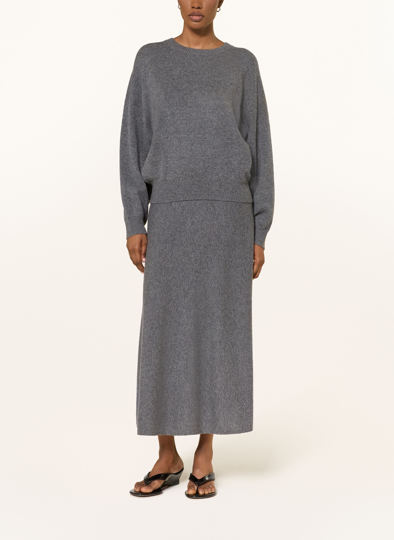 LISA YANG cashmere sweater: DARK GRAY