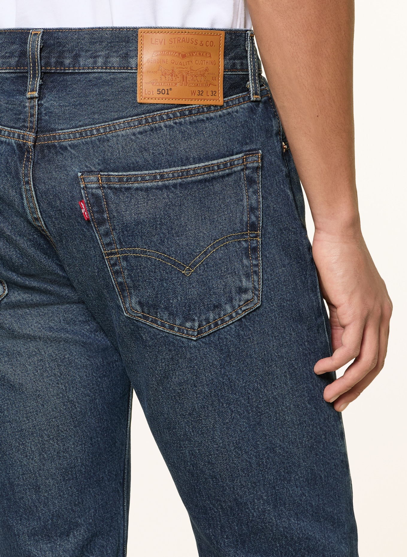 Levi's® 501® ORIGINAL Regular Fit jeans: 52 Dark Indigo - Worn In